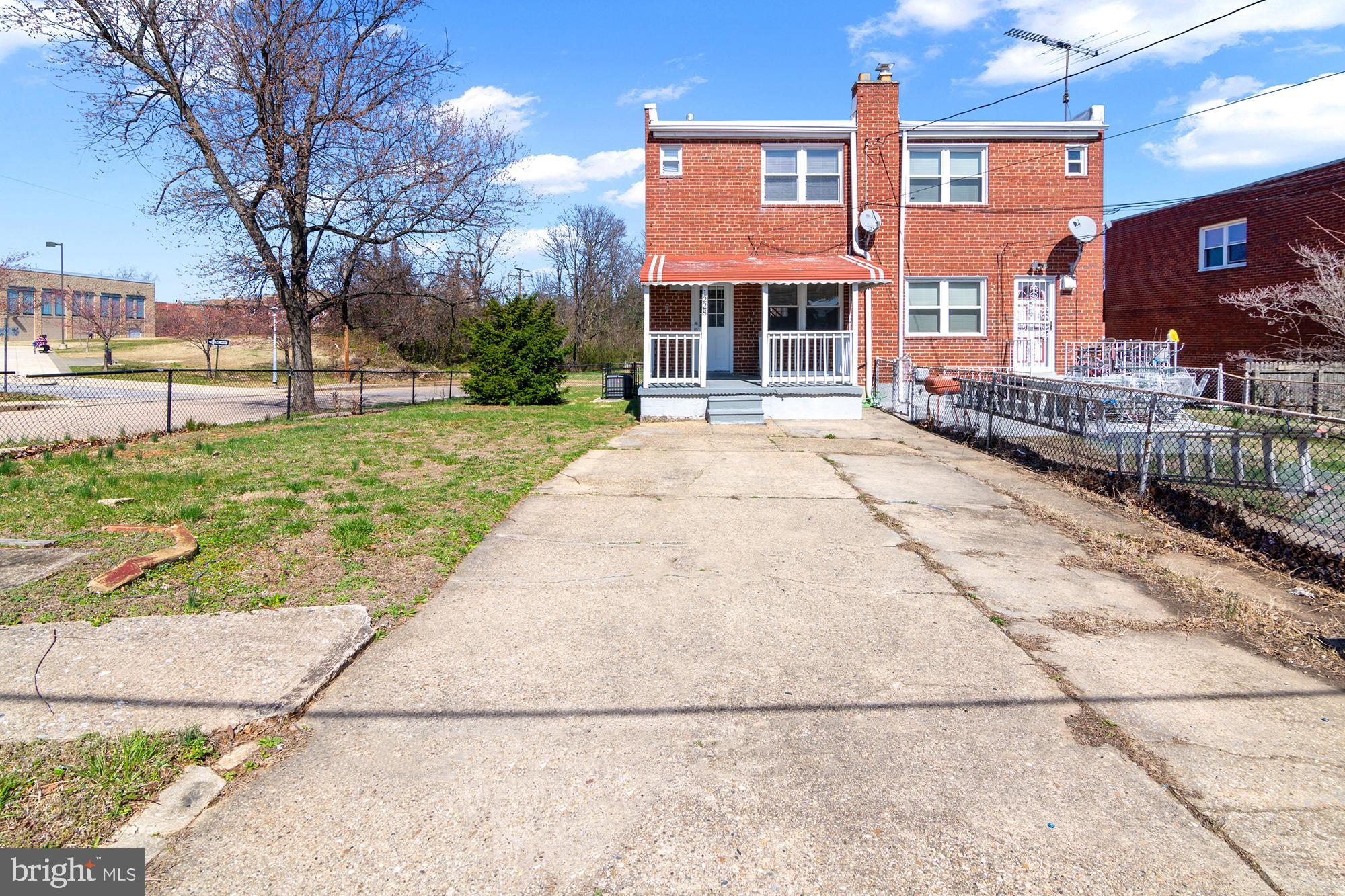 VIOLETVILLE - Residential