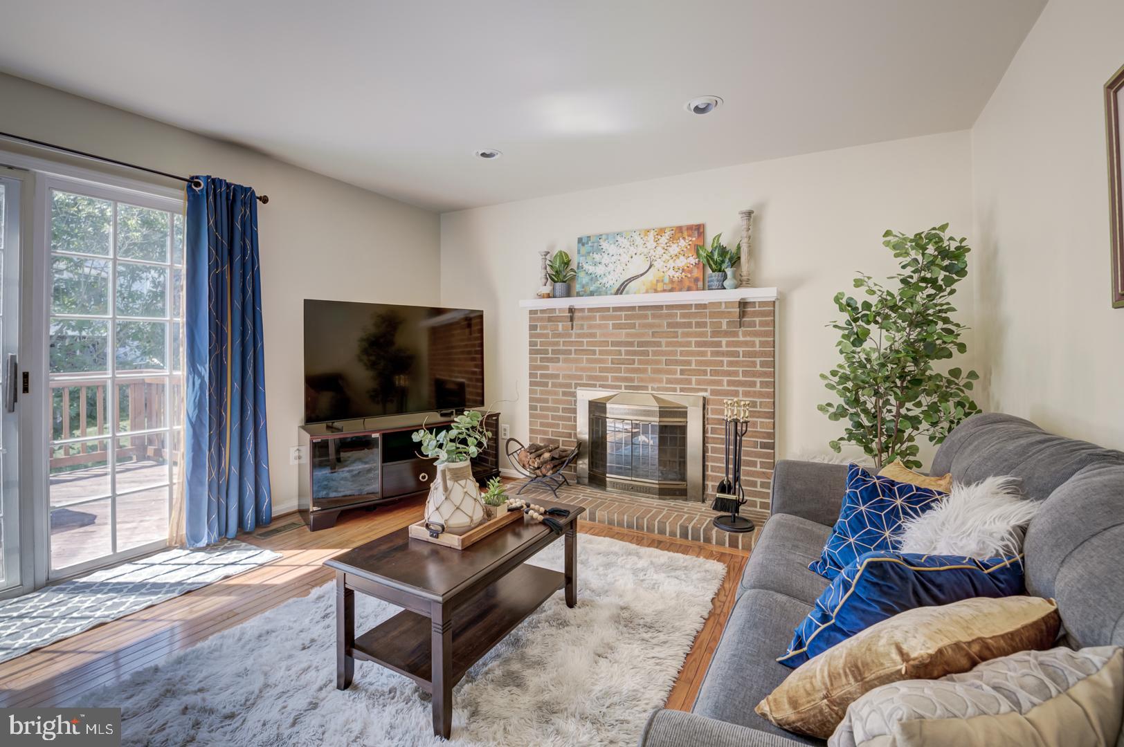 KINGS SQUARE - Residential