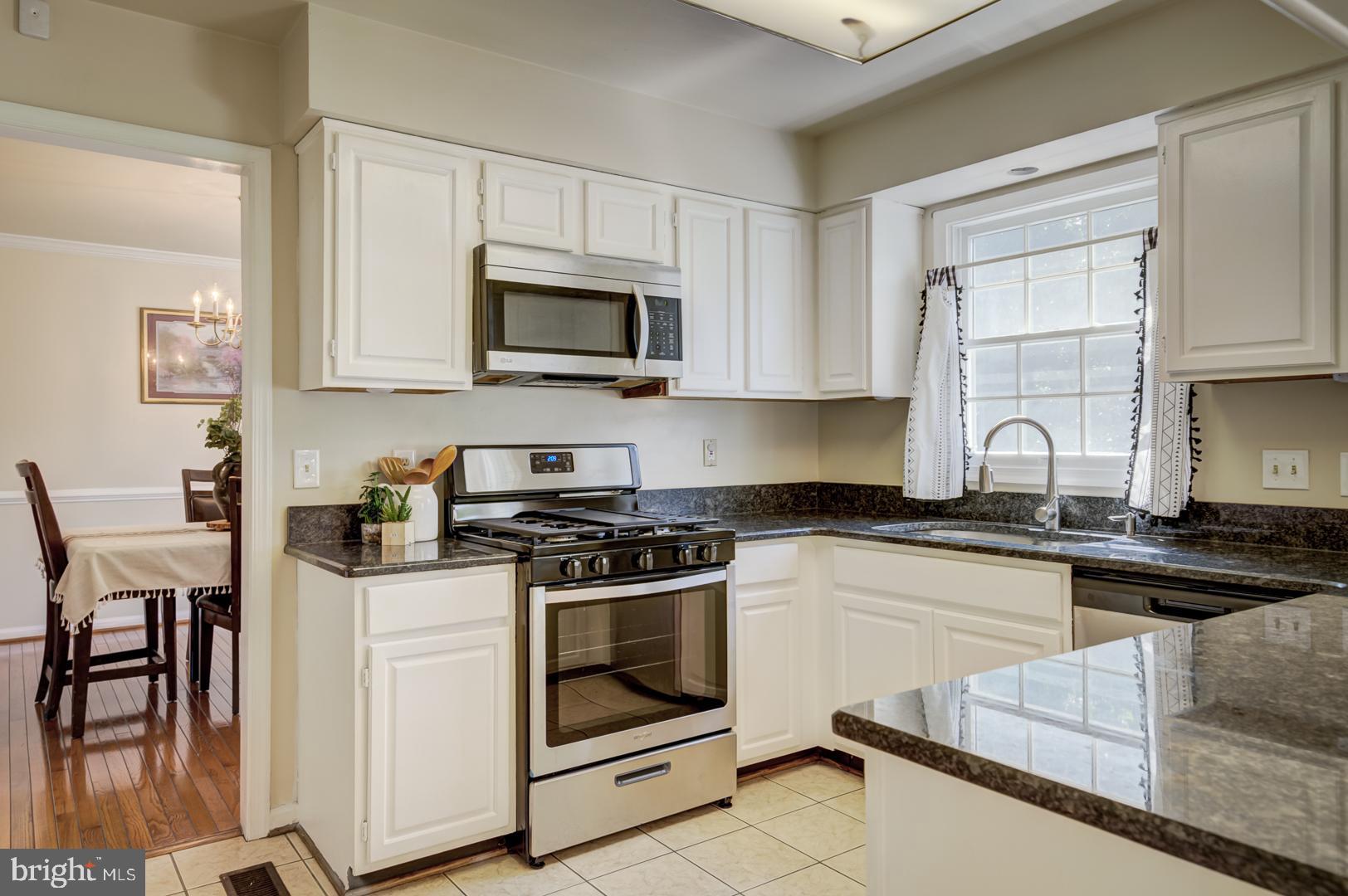 KINGS SQUARE - Residential