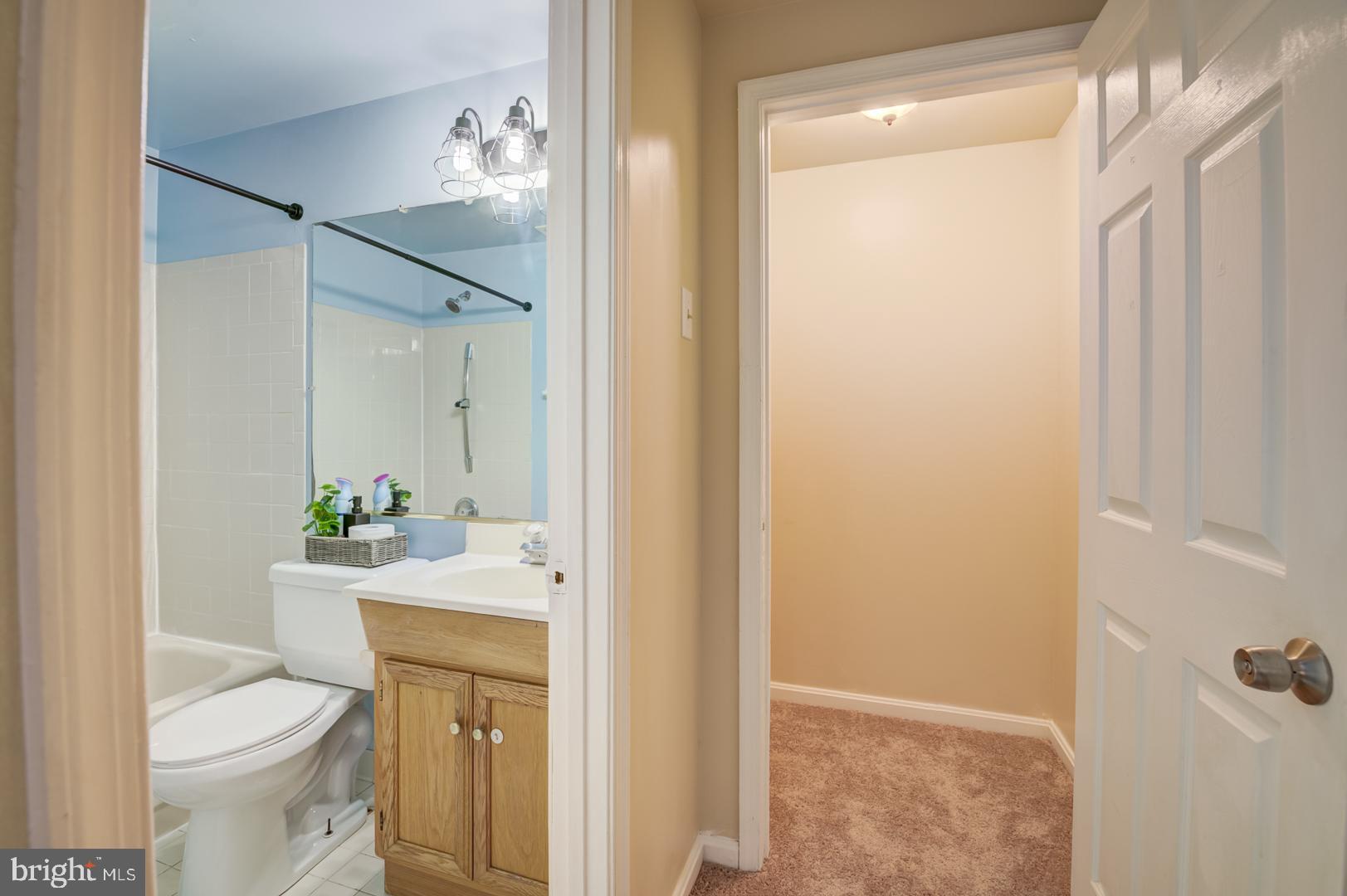 KINGS SQUARE - Residential