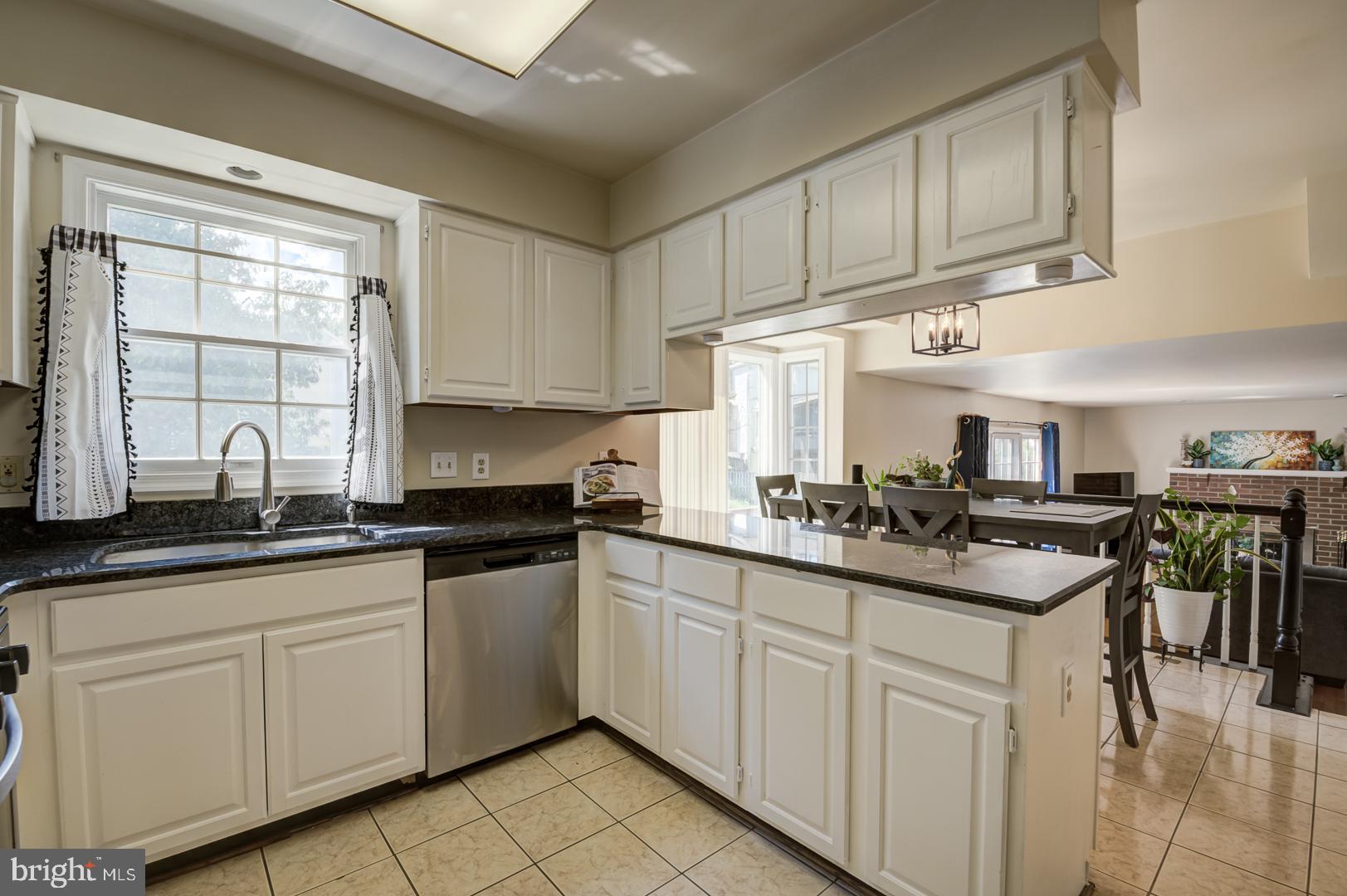 KINGS SQUARE - Residential