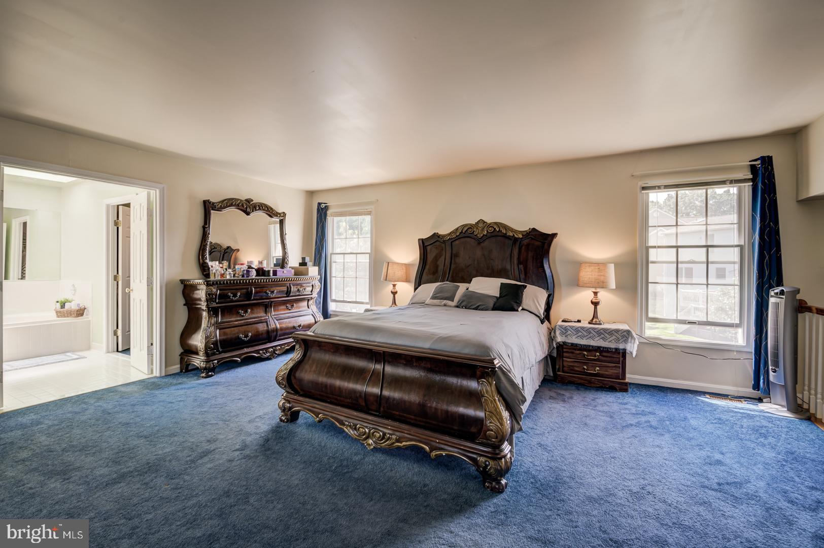 KINGS SQUARE - Residential