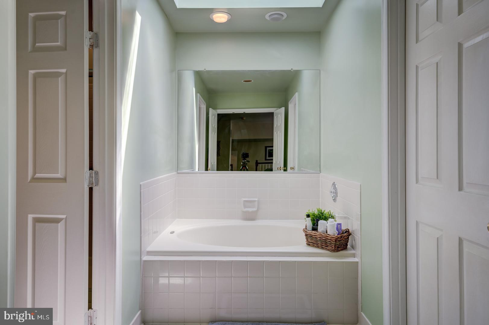 KINGS SQUARE - Residential