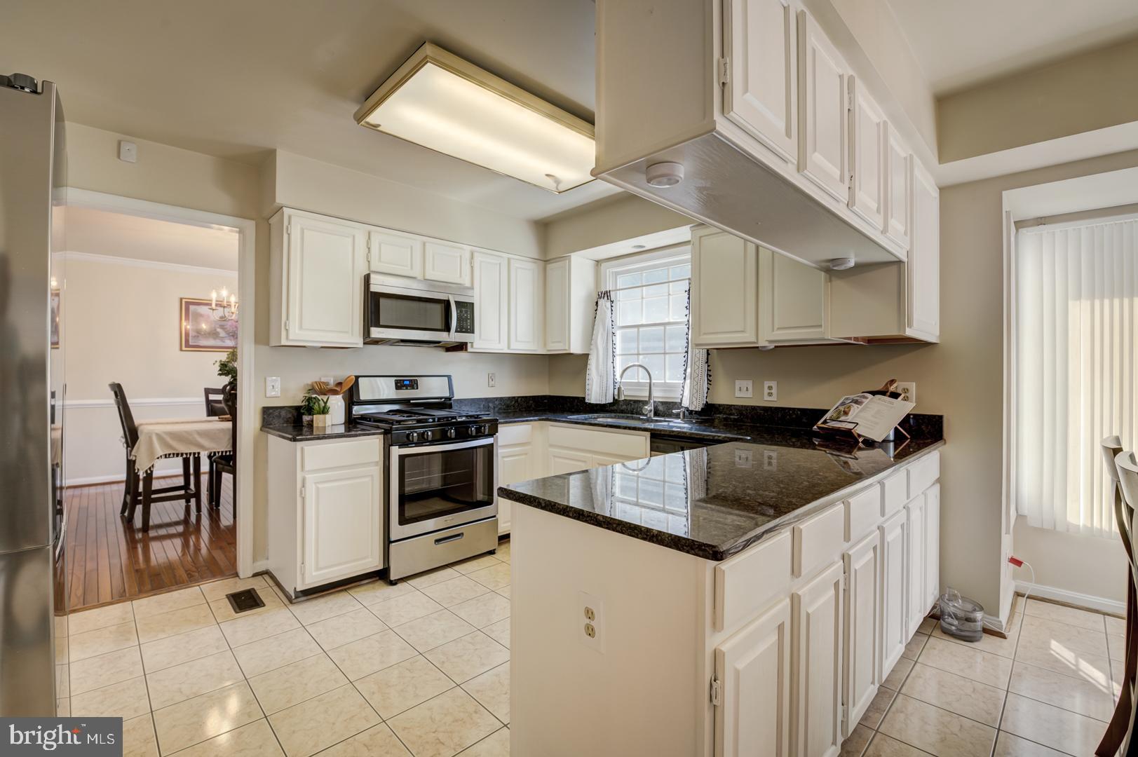 KINGS SQUARE - Residential