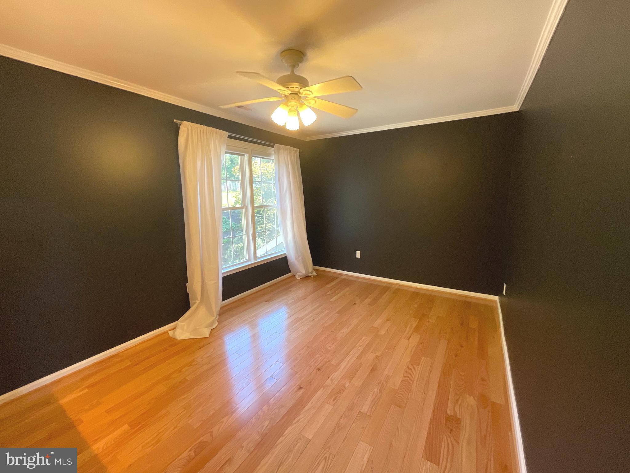 WOLFTRAP MEADOWS - Residential Lease