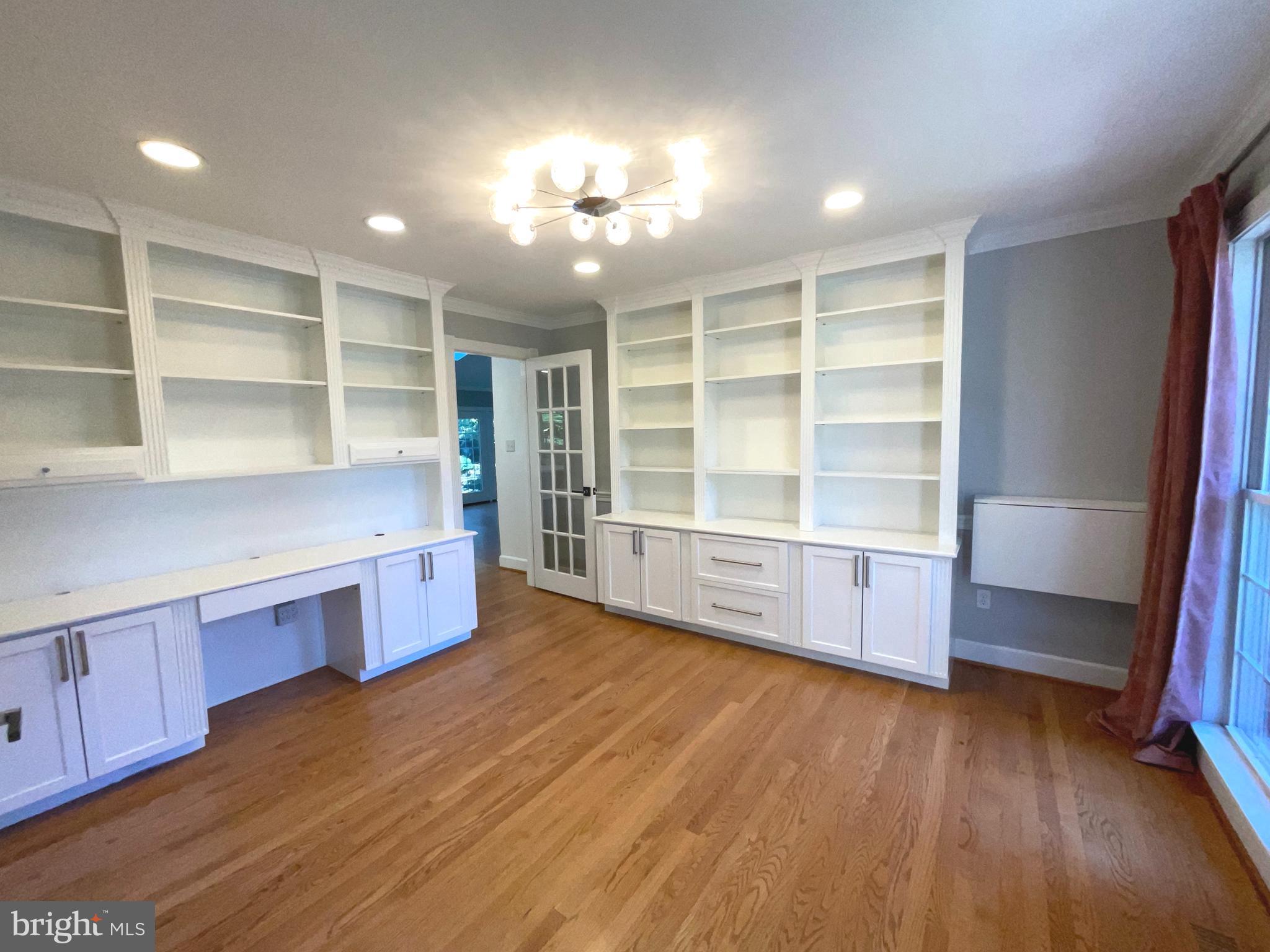 WOLFTRAP MEADOWS - Residential Lease