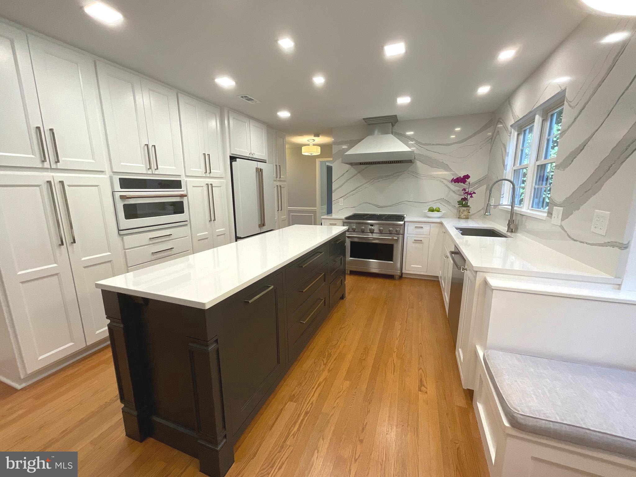 WOLFTRAP MEADOWS - Residential Lease