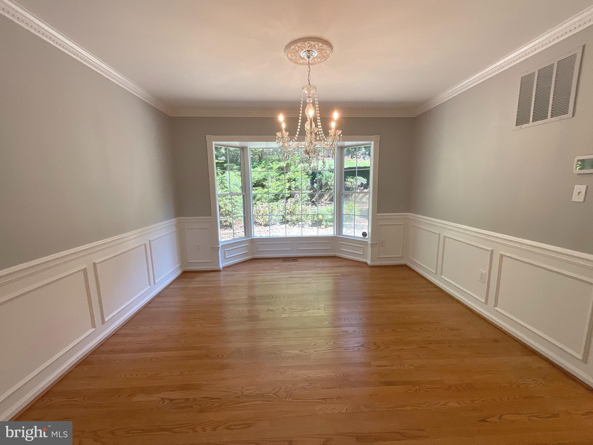 WOLFTRAP MEADOWS - Residential Lease