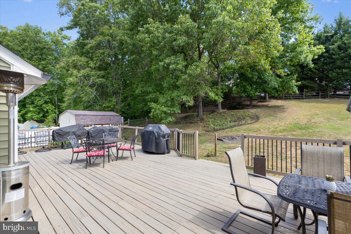 MILLS POND - Residential