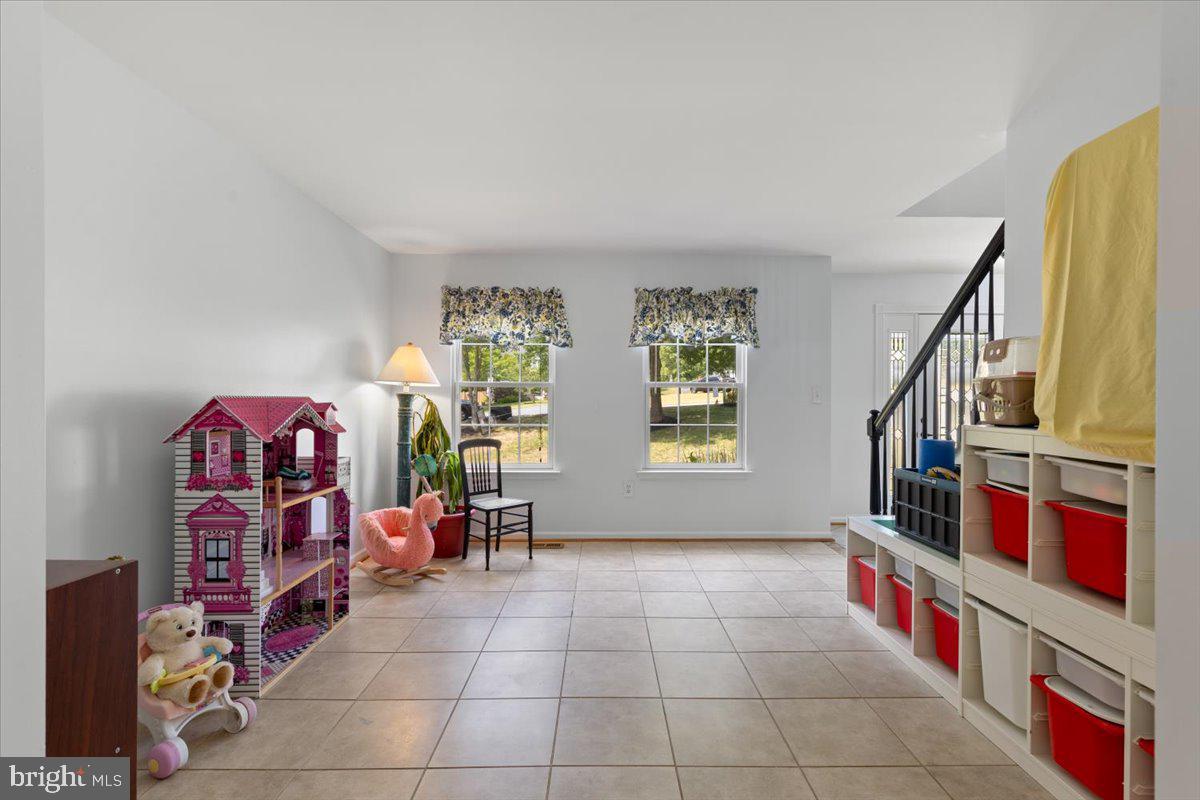 MILLS POND - Residential