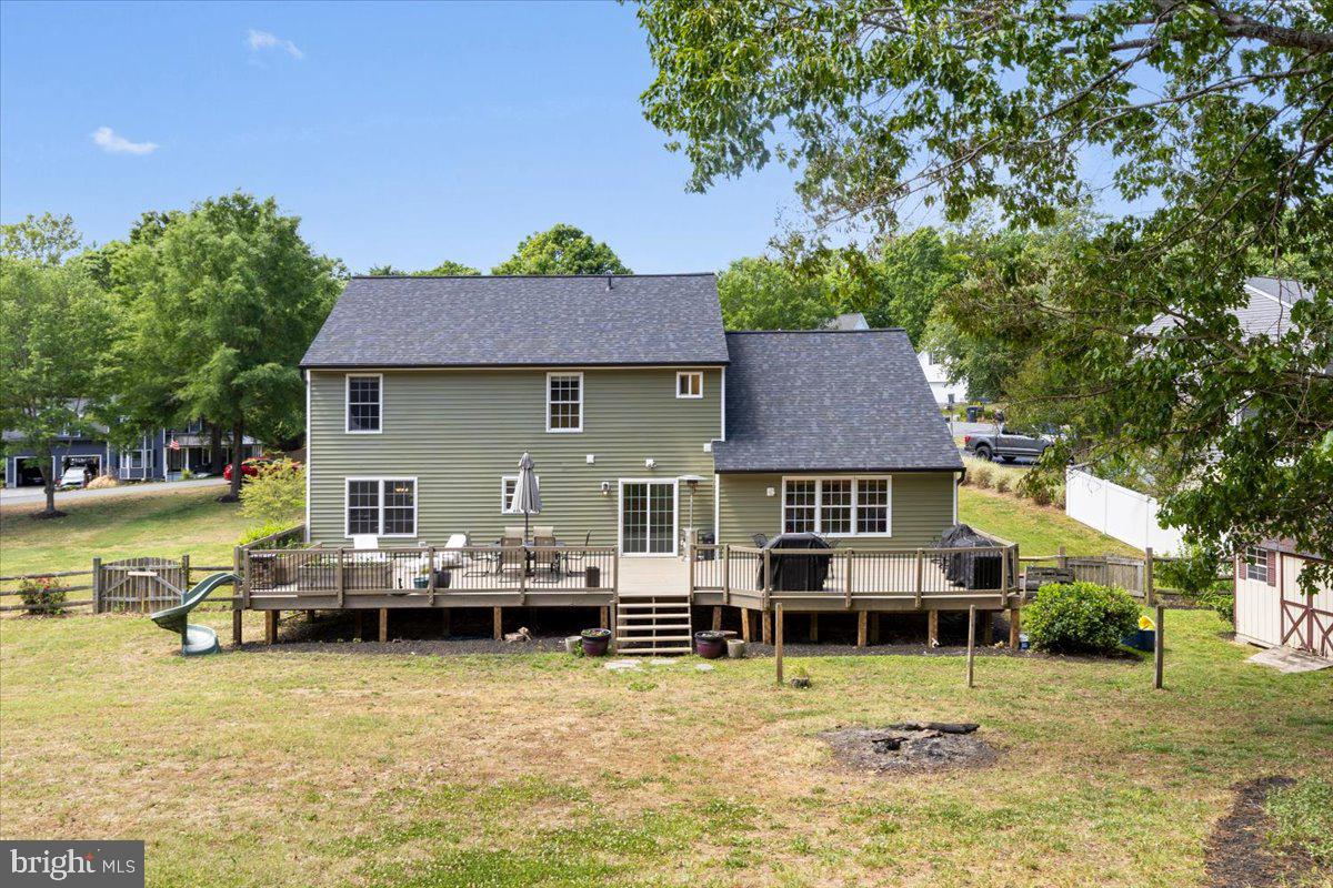 MILLS POND - Residential