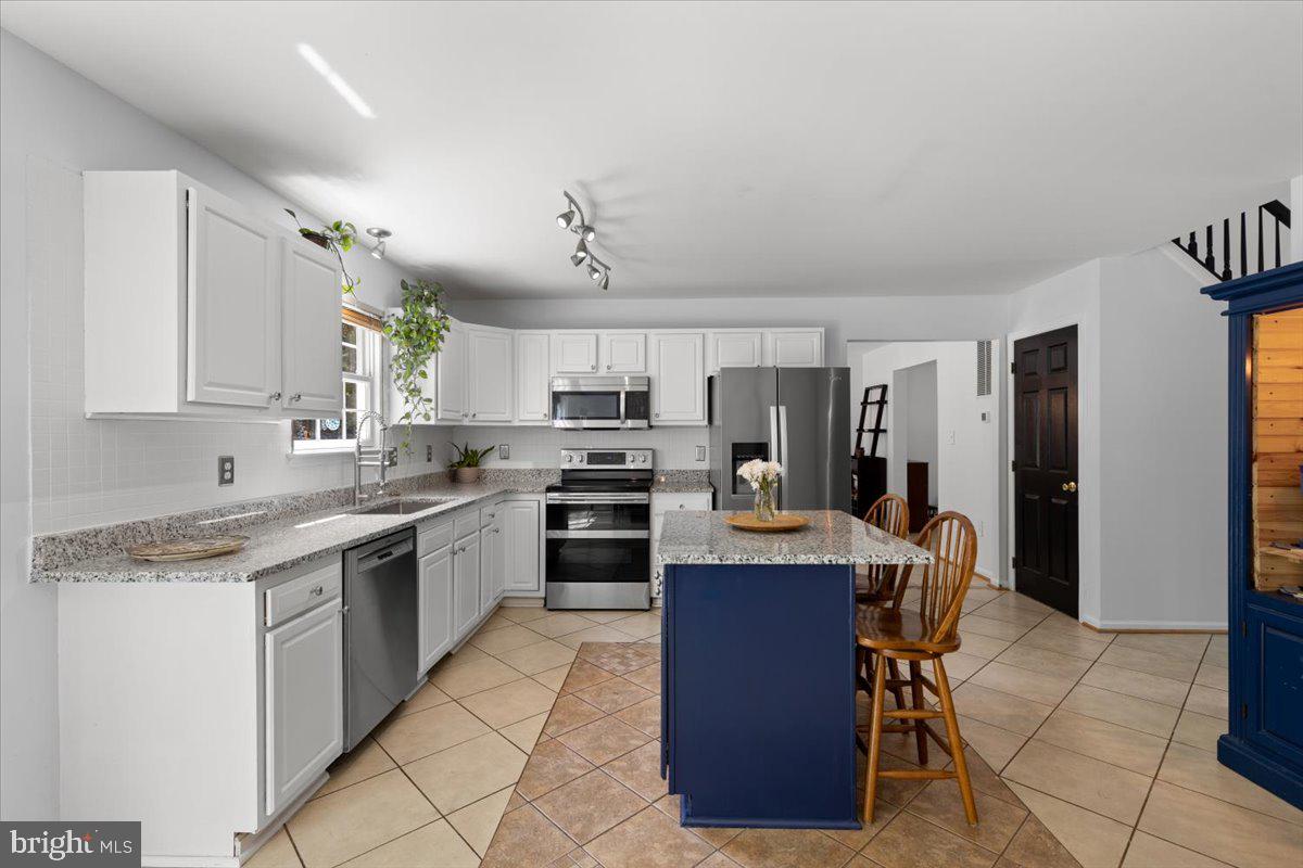 MILLS POND - Residential