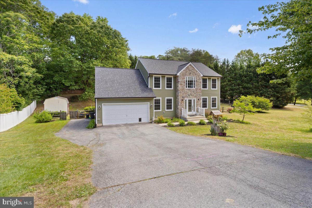 MILLS POND - Residential