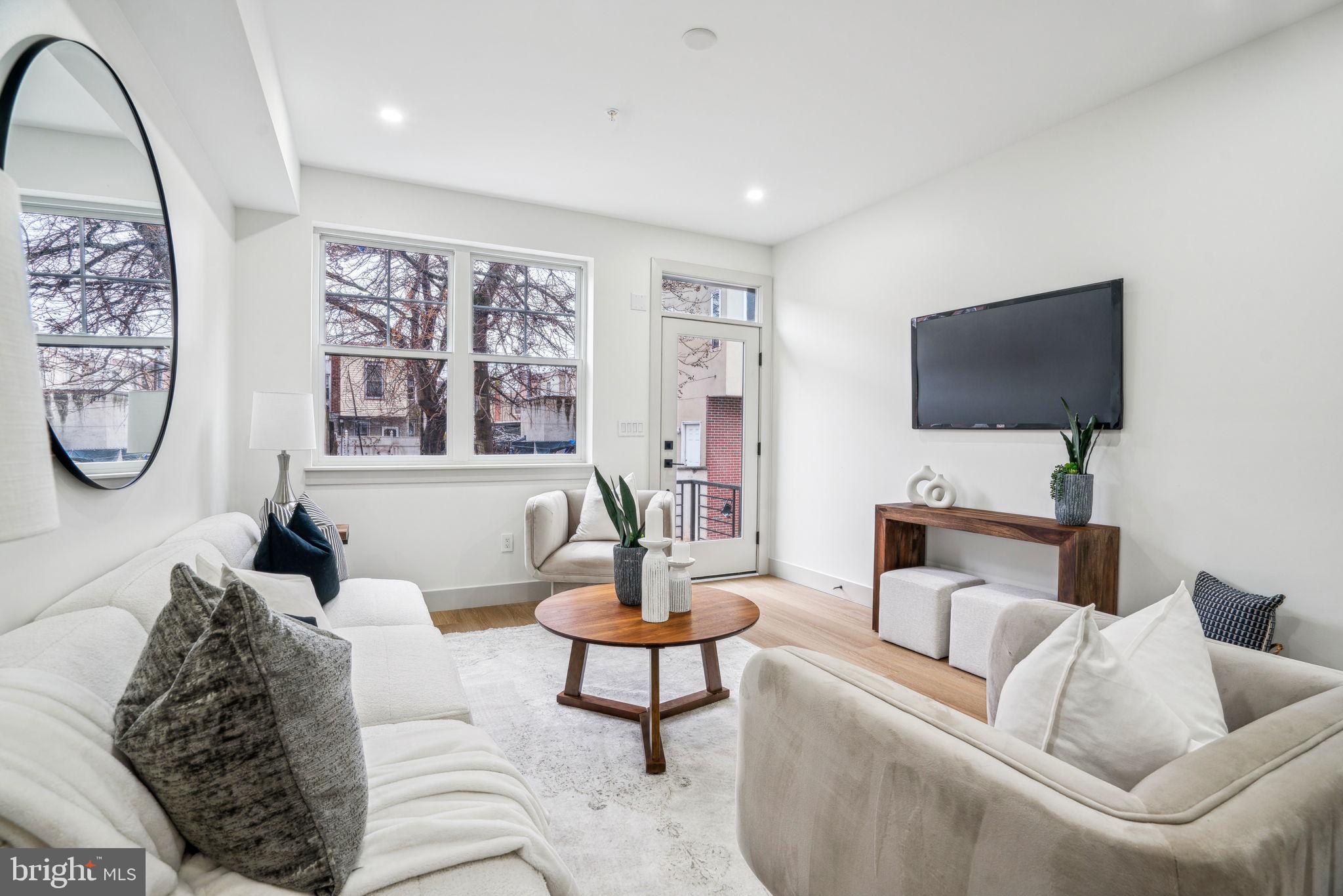EAST PASSYUNK CROSSING - Residential