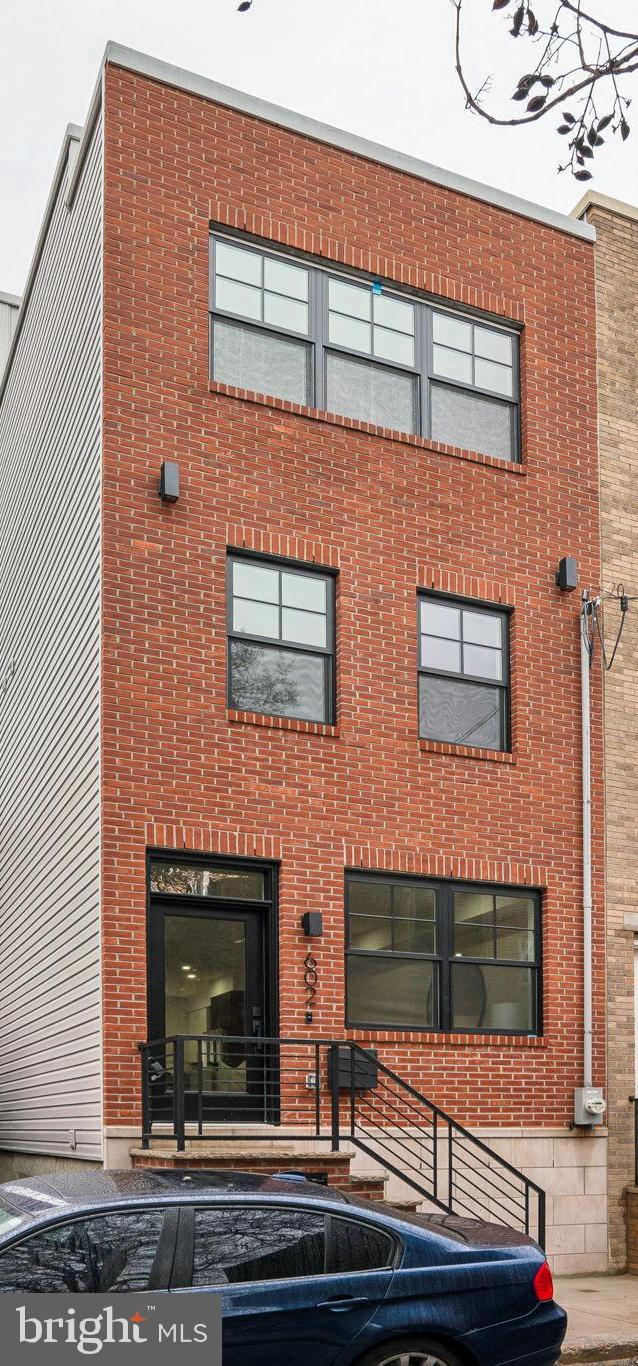 EAST PASSYUNK CROSSING - Residential
