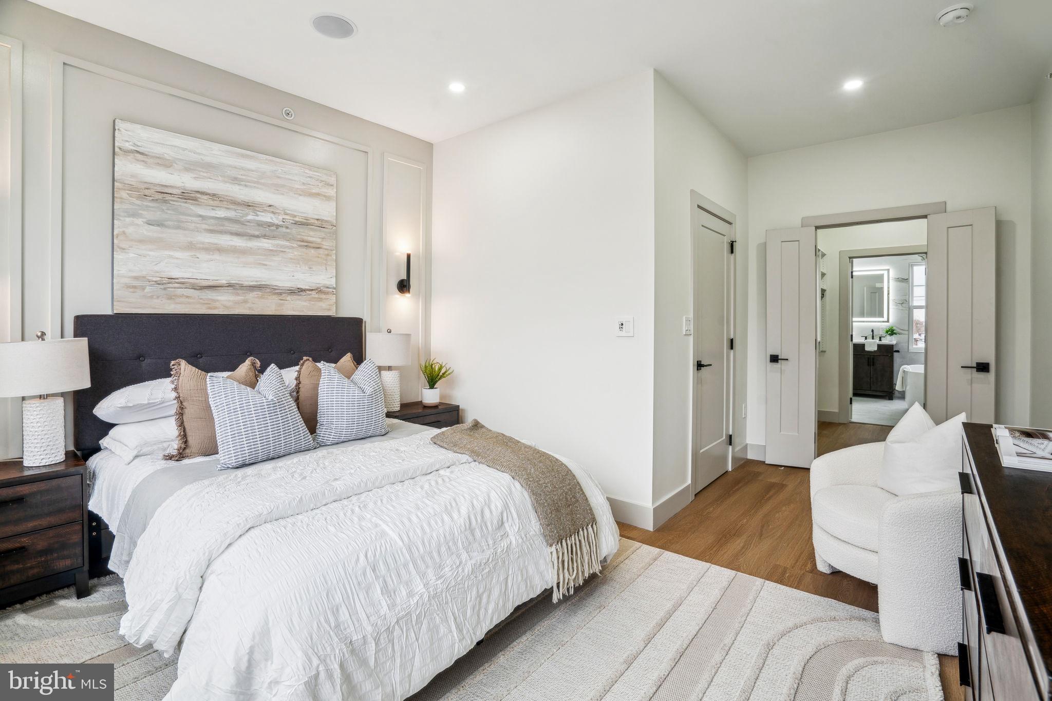 EAST PASSYUNK CROSSING - Residential