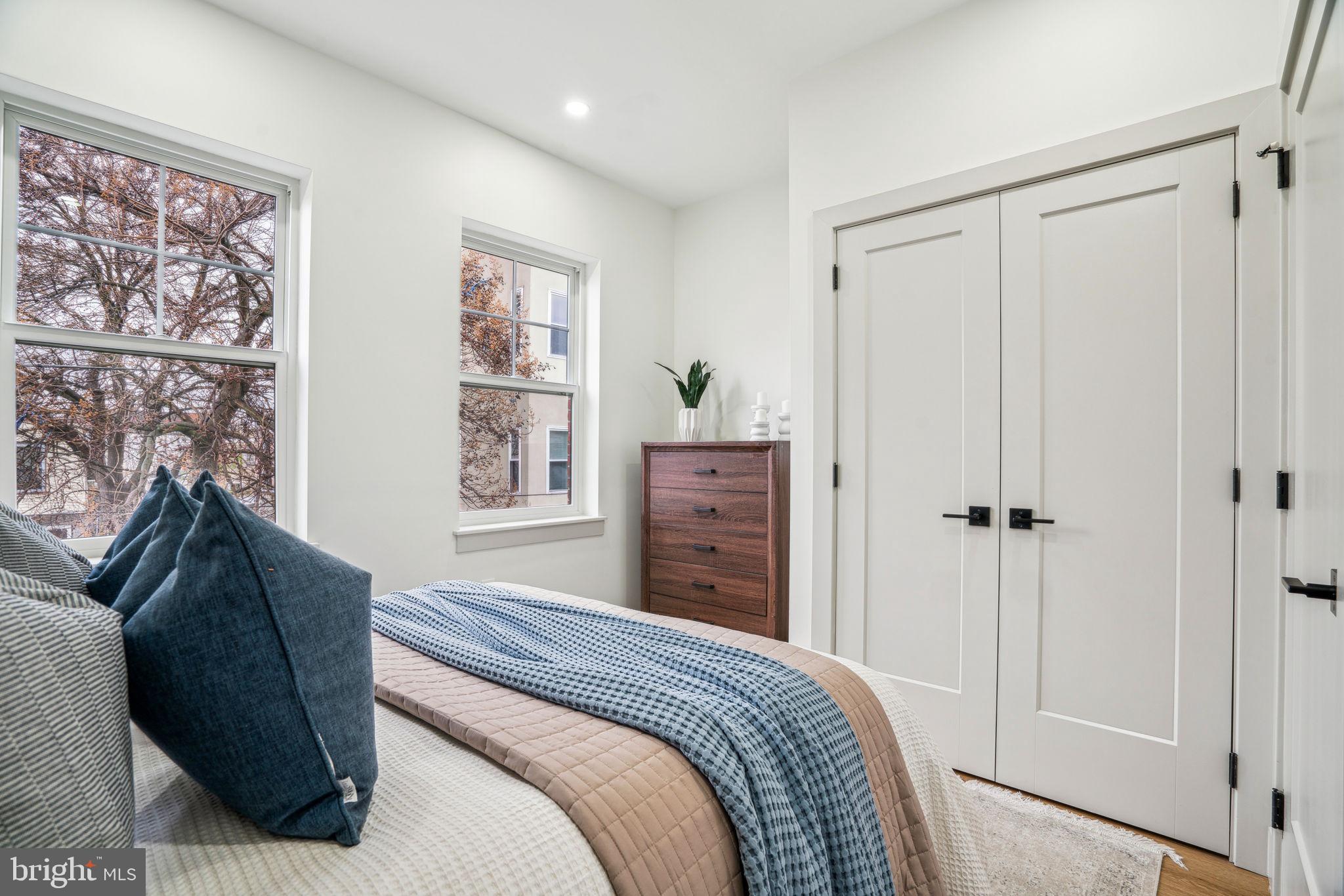 EAST PASSYUNK CROSSING - Residential