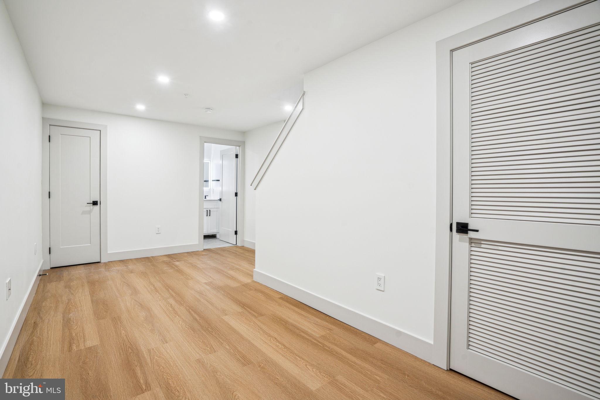 EAST PASSYUNK CROSSING - Residential