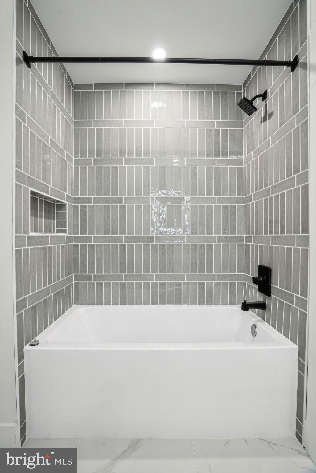 EAST PASSYUNK CROSSING - Residential