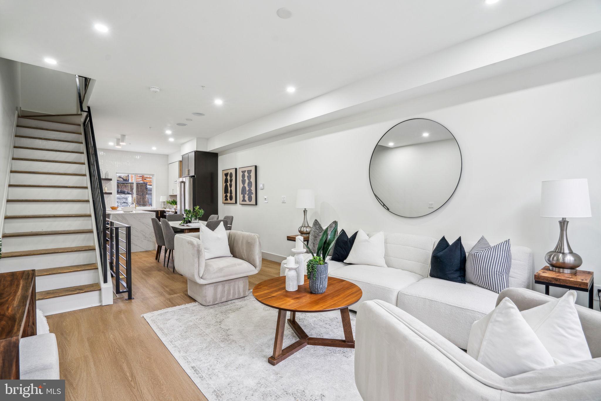 EAST PASSYUNK CROSSING - Residential