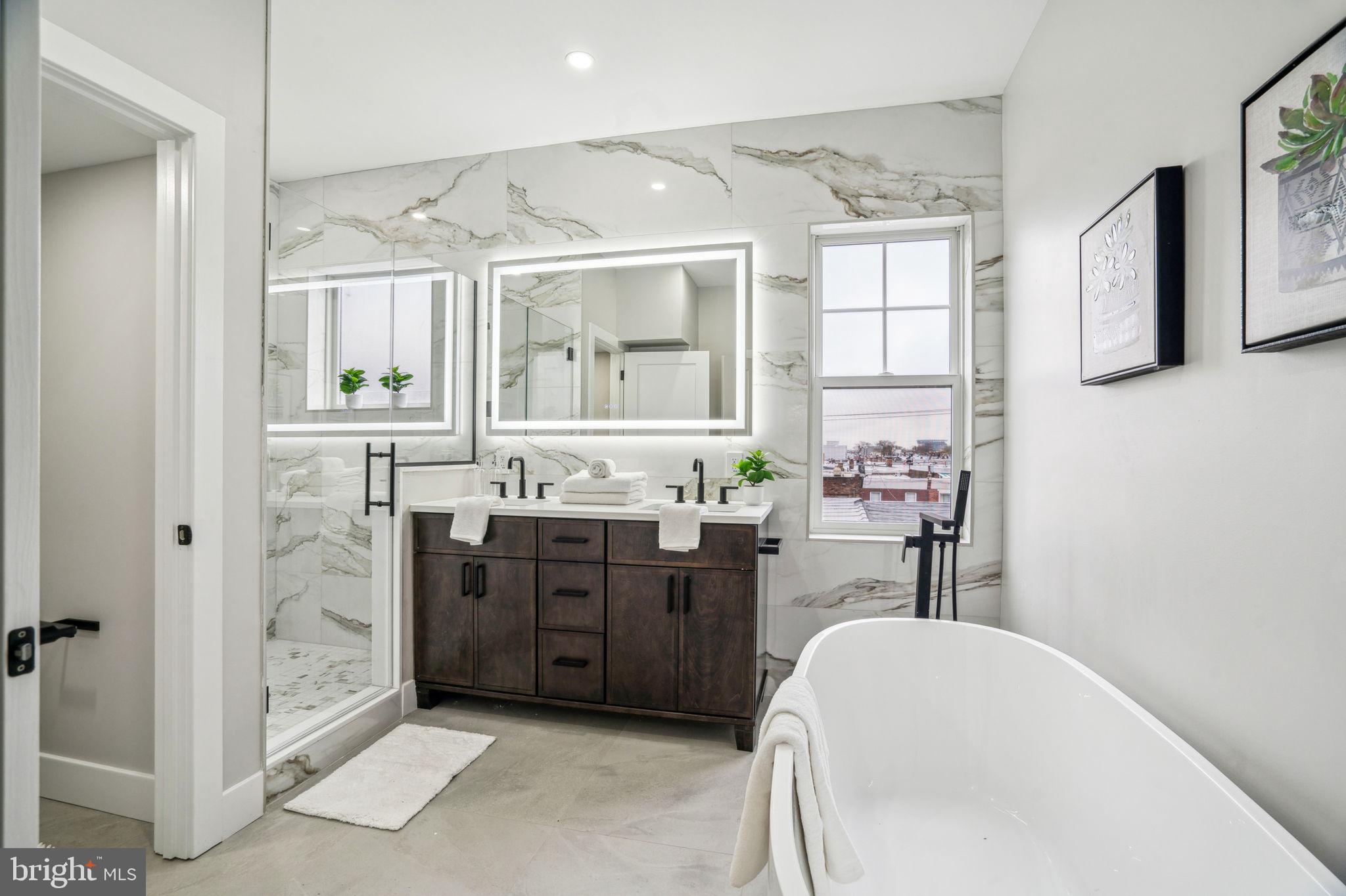 EAST PASSYUNK CROSSING - Residential