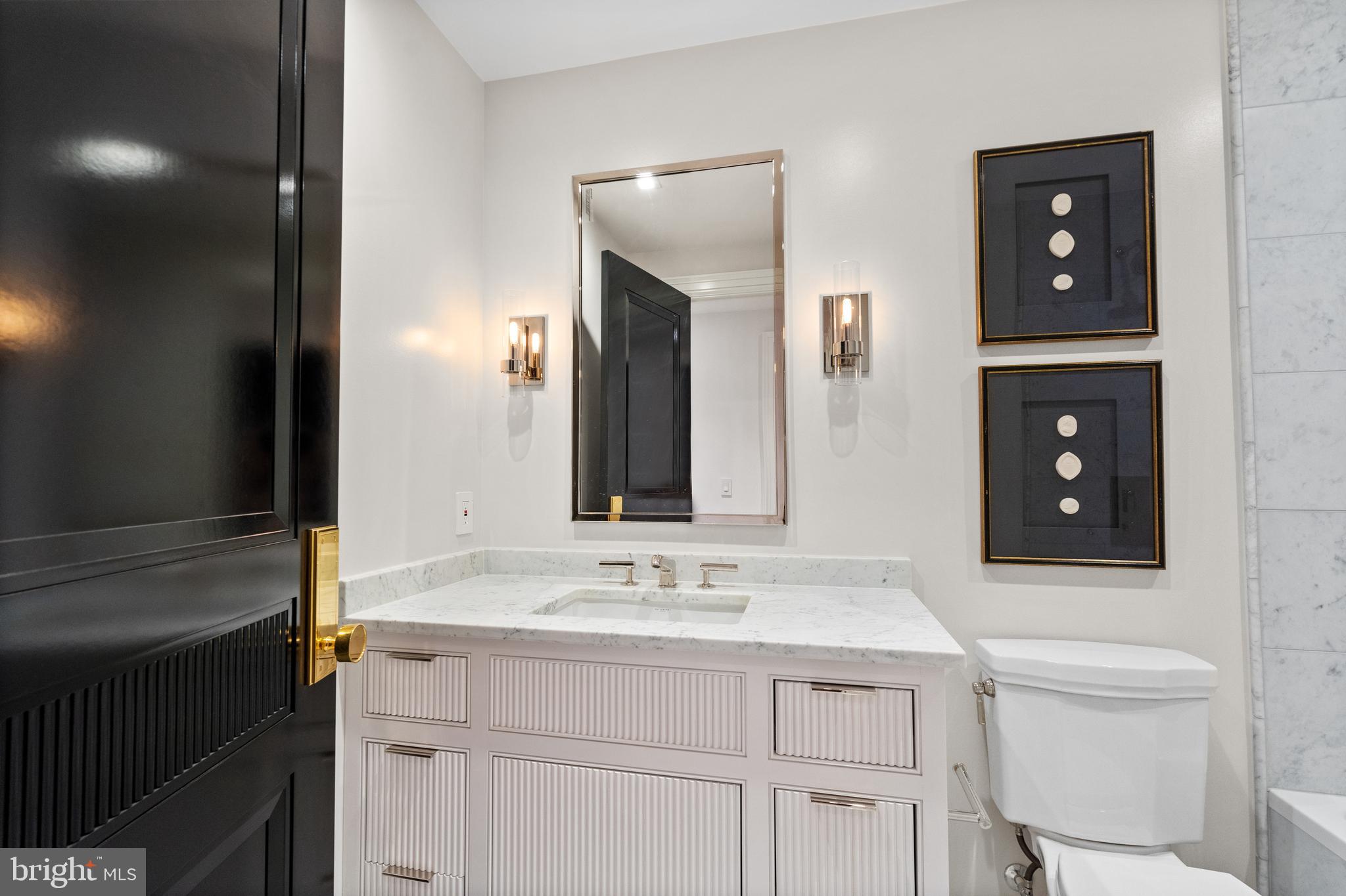 LOGAN CIRCLE - Residential