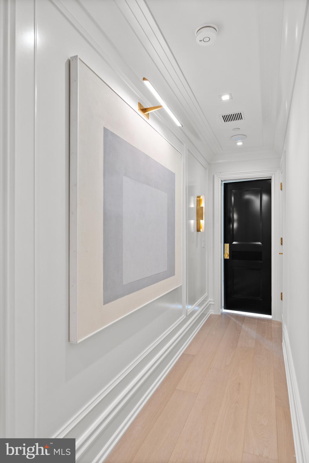 LOGAN CIRCLE - Residential