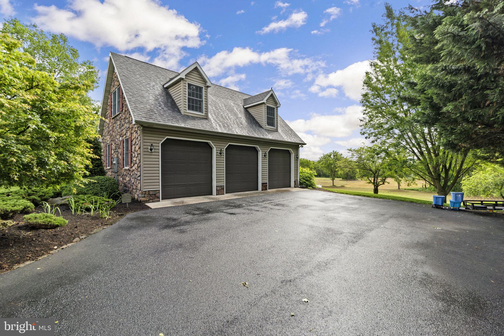 CHAMBERSBURG - Residential