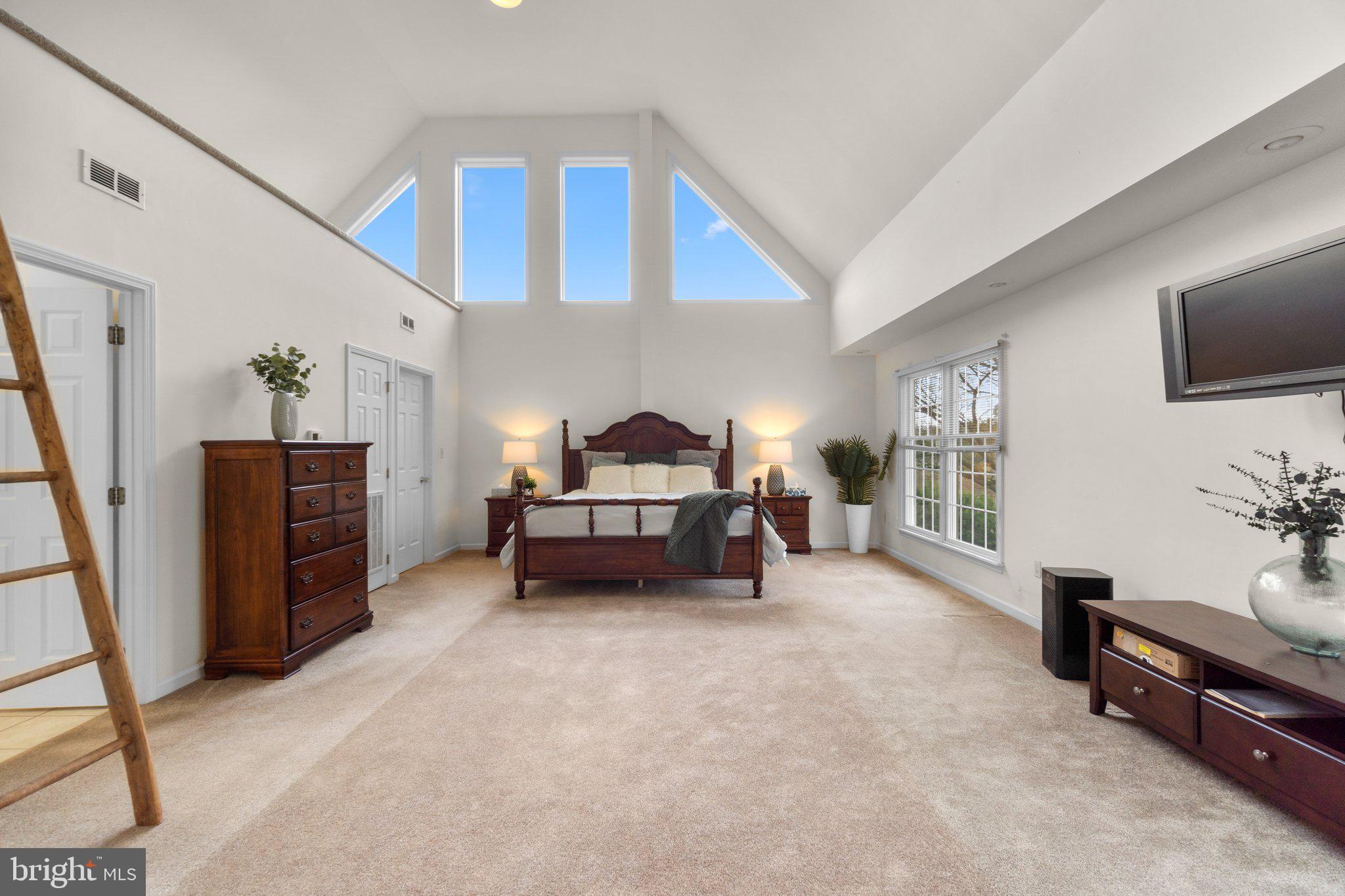 CHAMBERSBURG - Residential