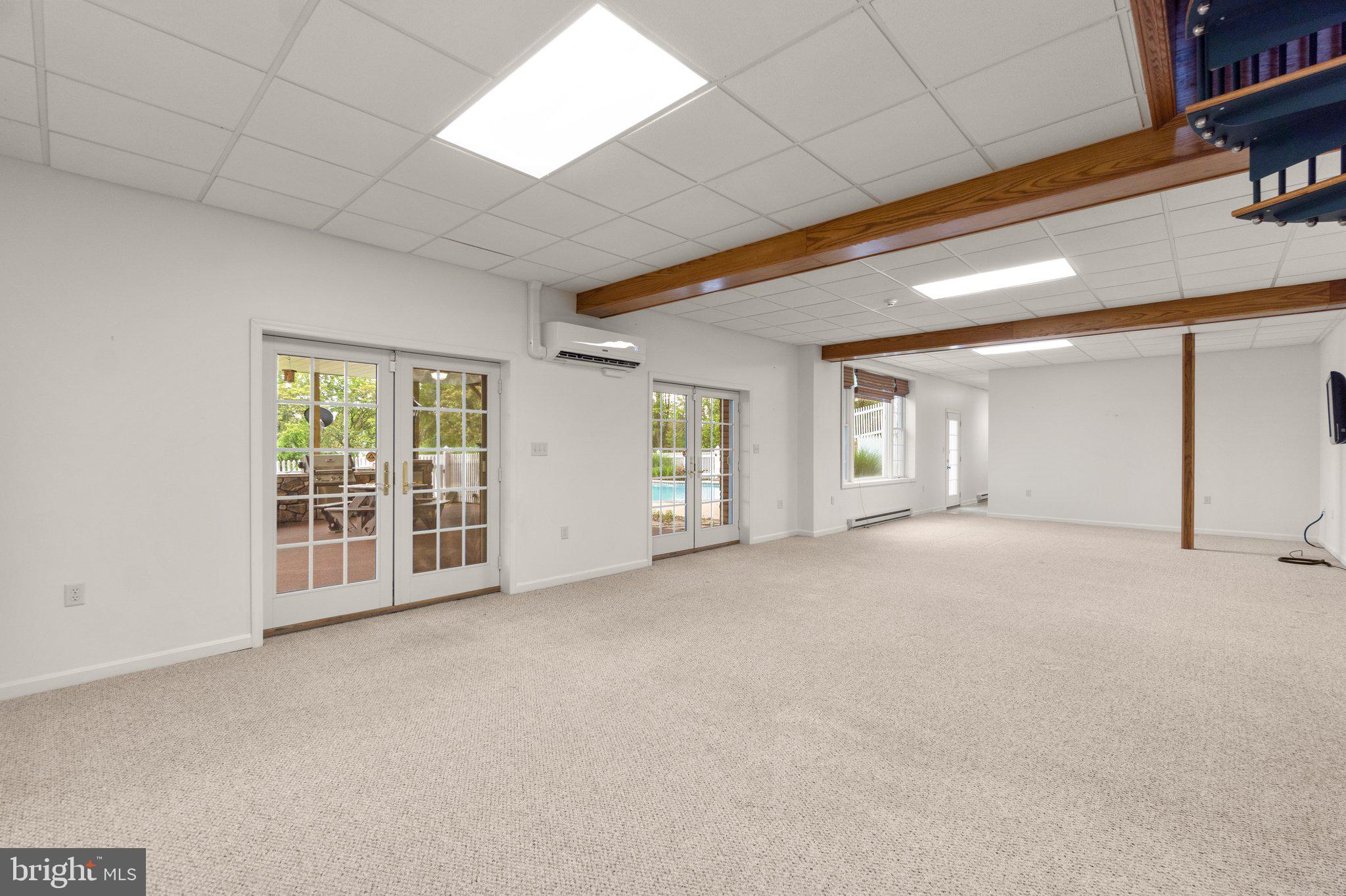 CHAMBERSBURG - Residential