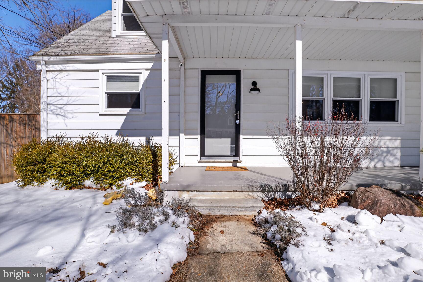 HOLLYWOOD ON SEVERN - Residential