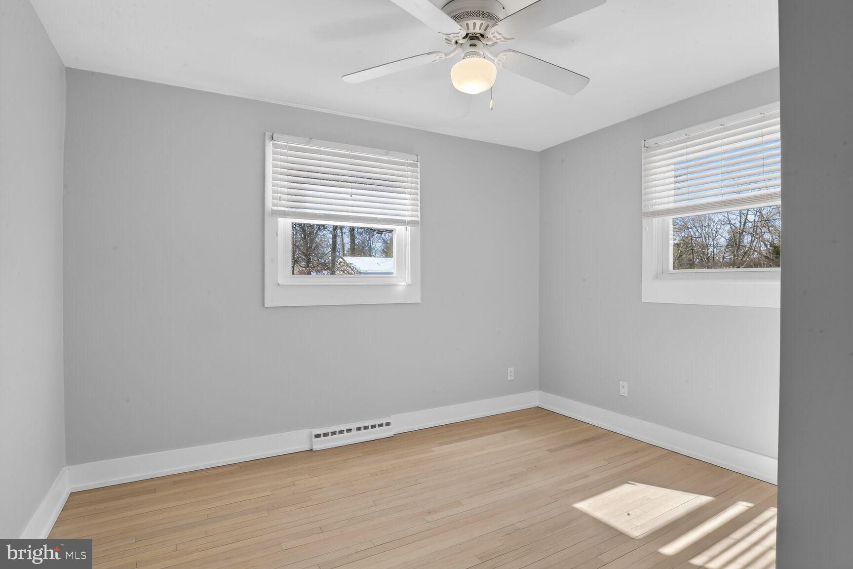 HOLLYWOOD ON SEVERN - Residential