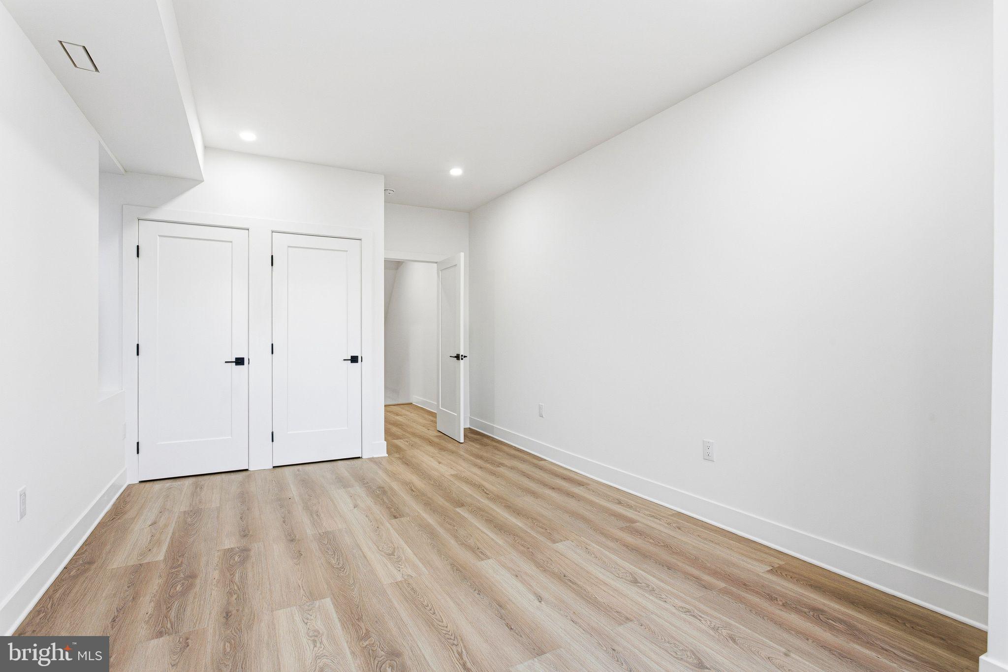 CENTER CITY - Residential