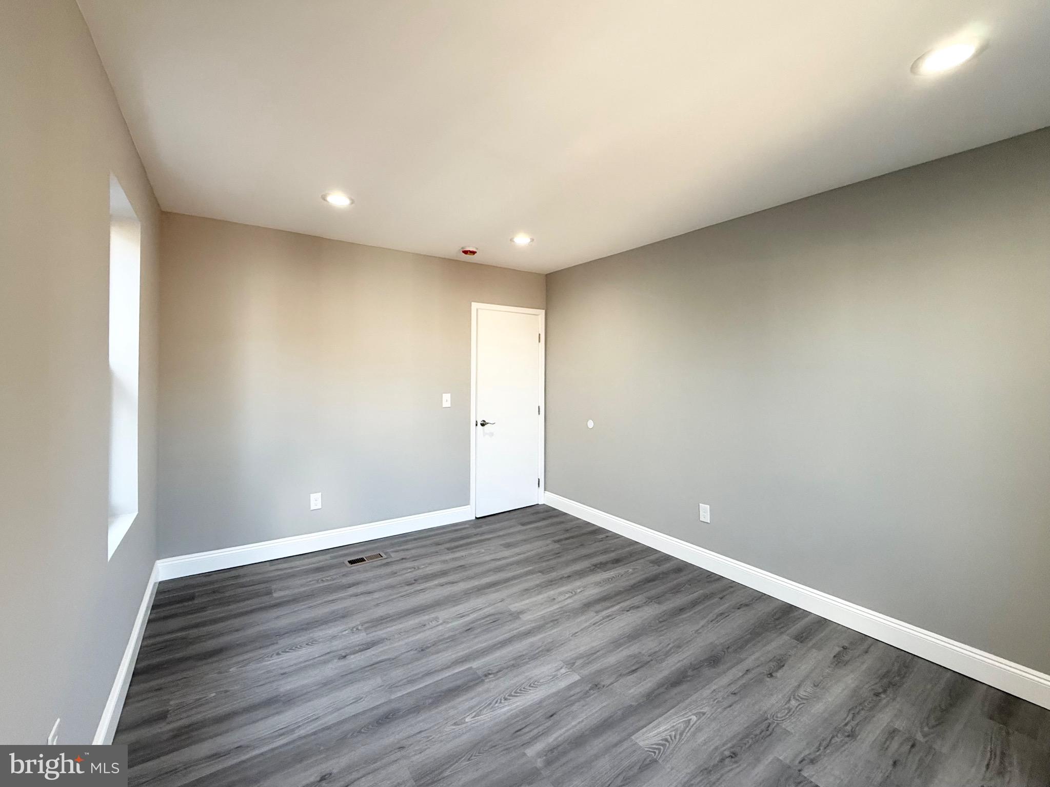 OVERBROOK - Residential