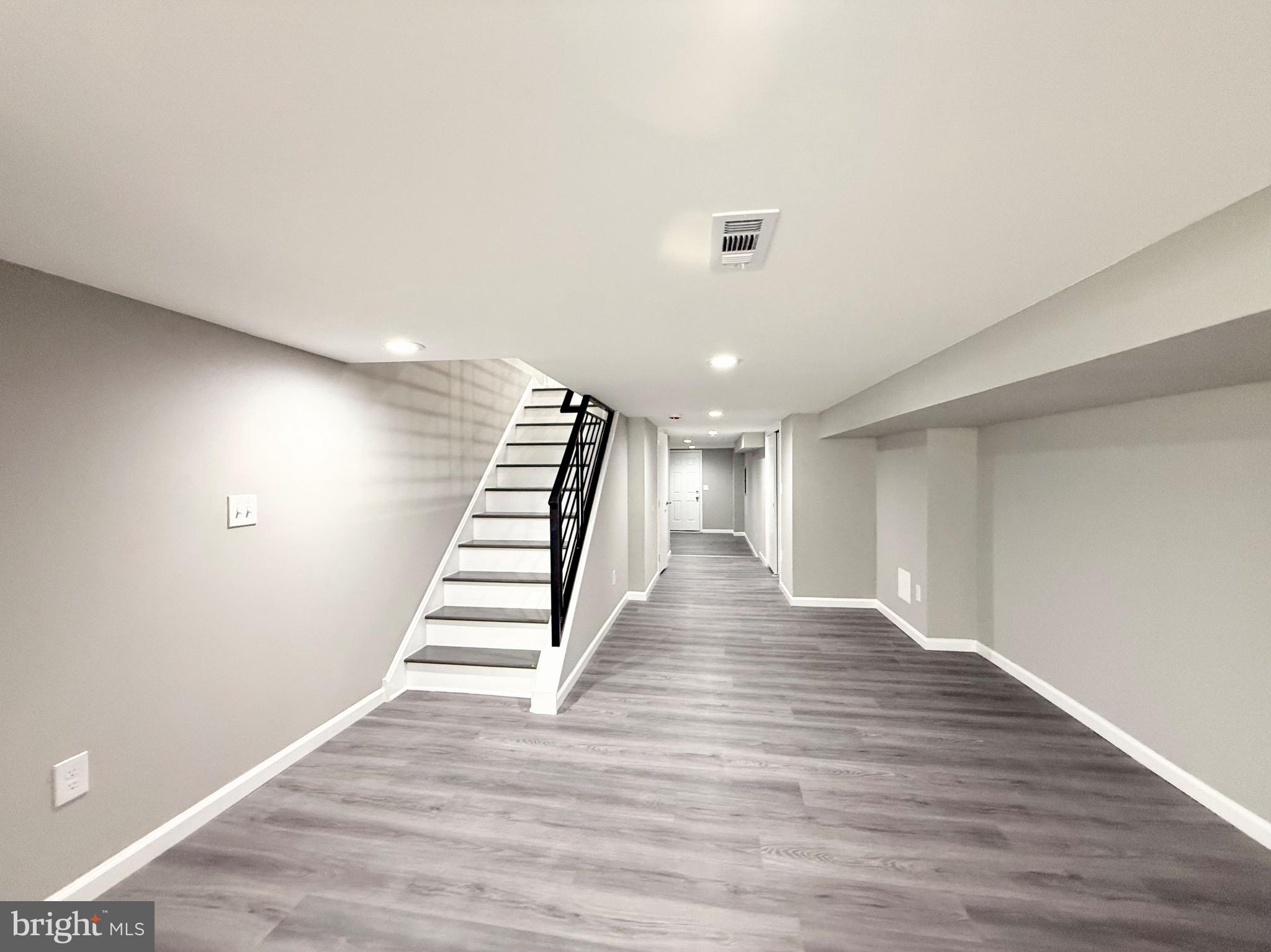 OVERBROOK - Residential