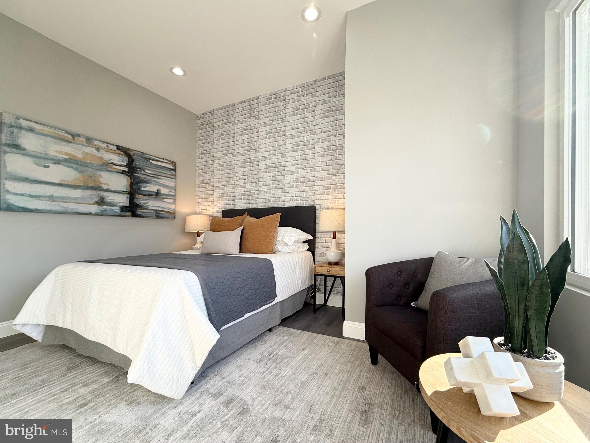 OVERBROOK - Residential