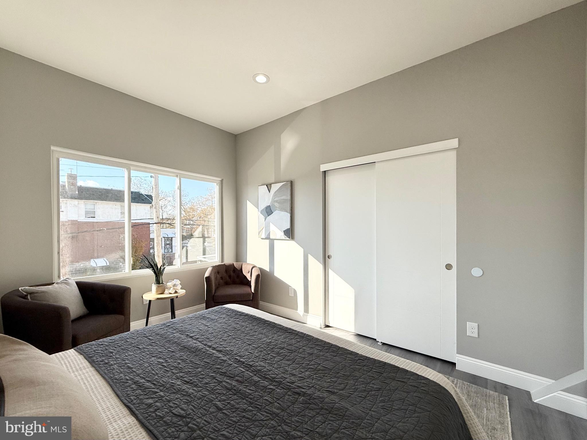 OVERBROOK - Residential