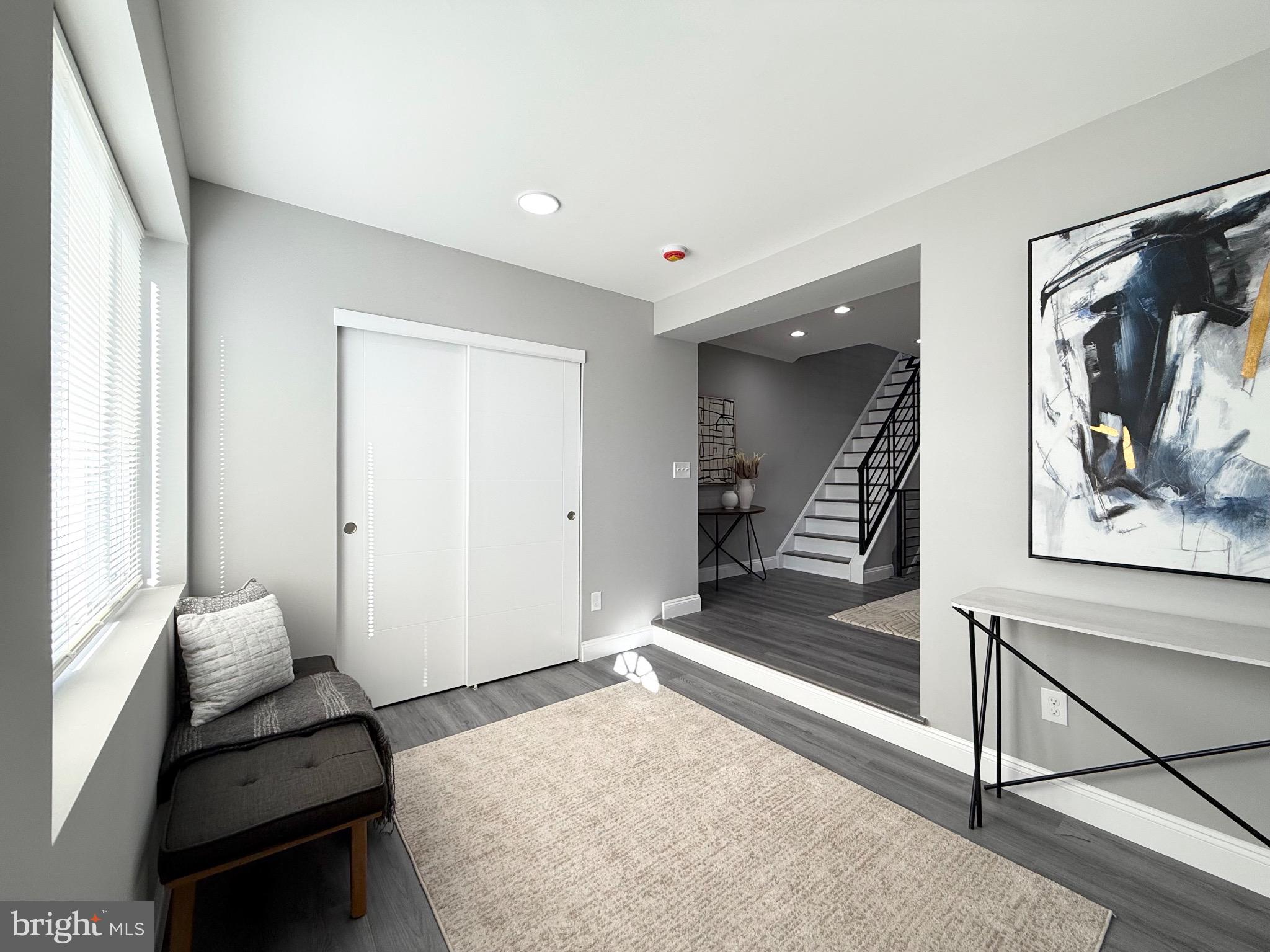 OVERBROOK - Residential