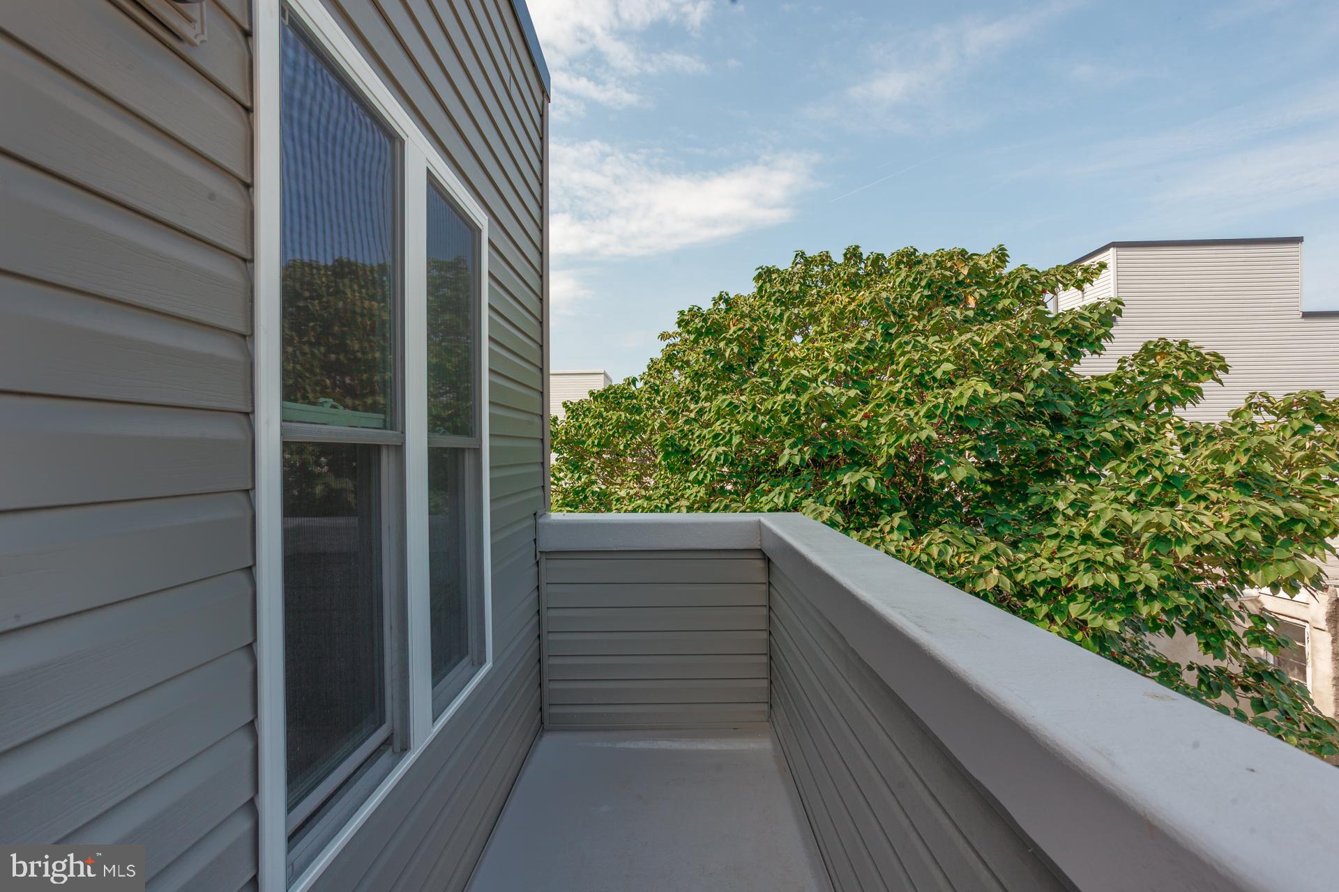 MANTUA - Residential Lease