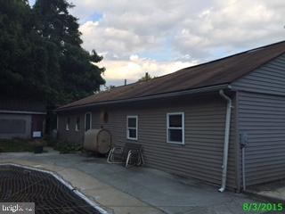 GRUBB LAKE - Residential