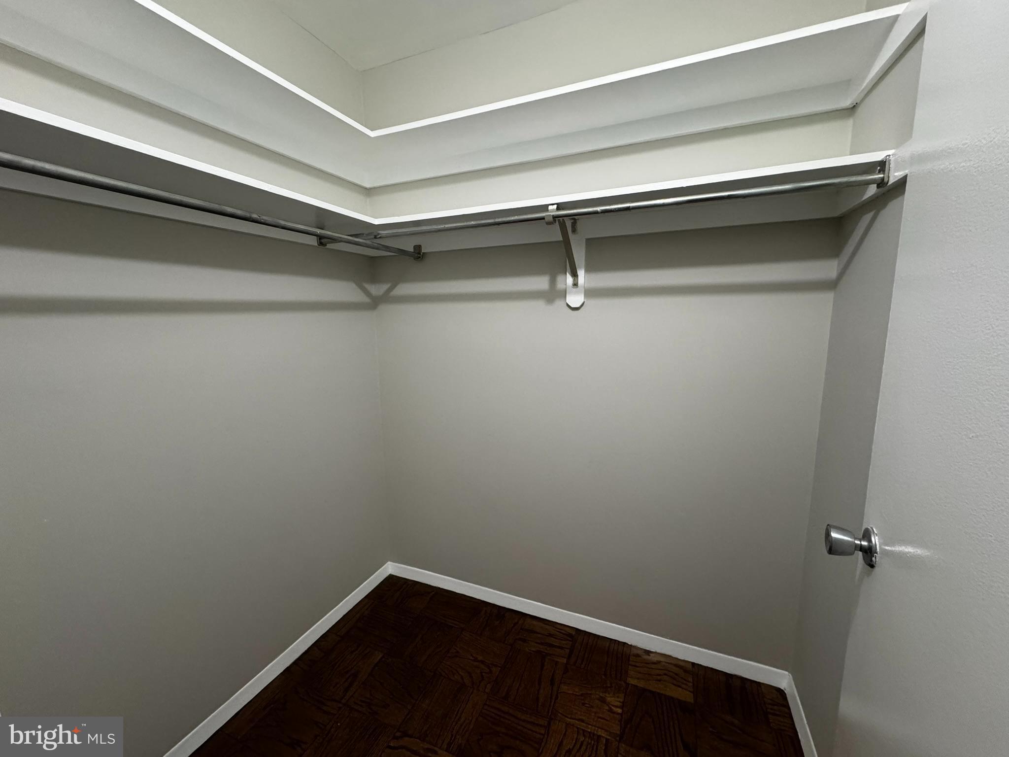 IVY OAK - Residential Lease