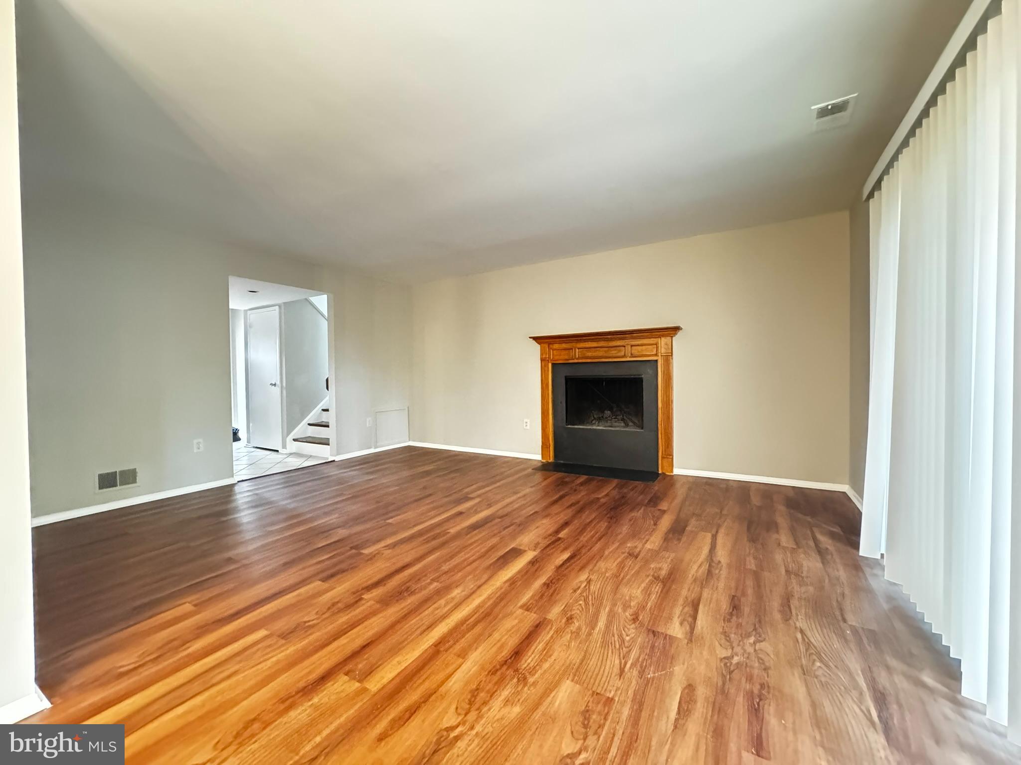 IVY OAK - Residential Lease