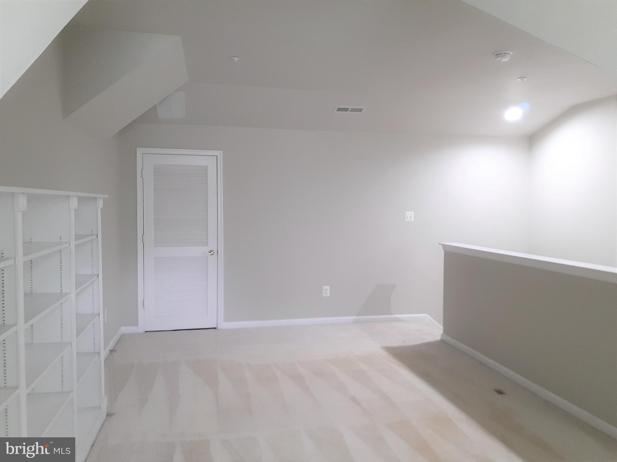 GOVERNORS GRANT - Residential Lease