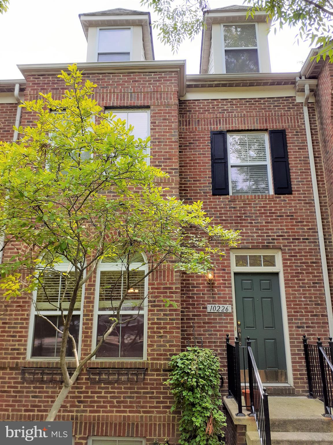 GOVERNORS GRANT - Residential Lease