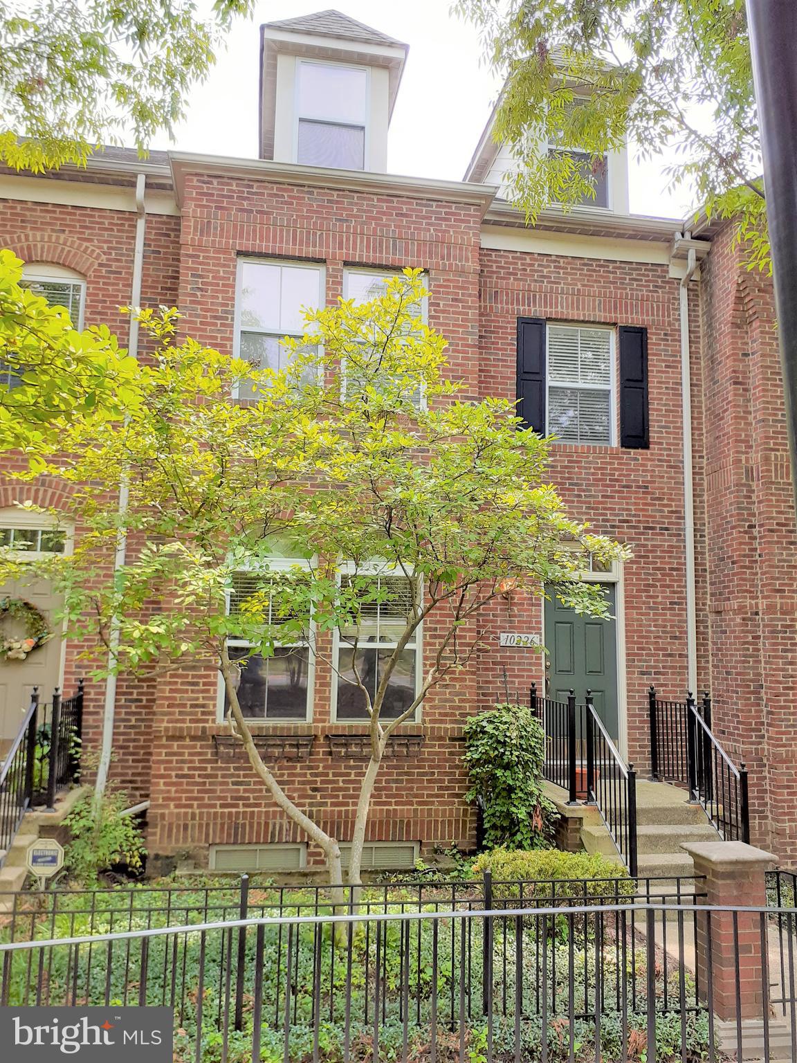 GOVERNORS GRANT - Residential Lease