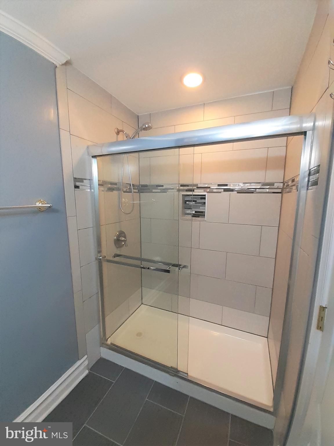 GOVERNORS GRANT - Residential Lease