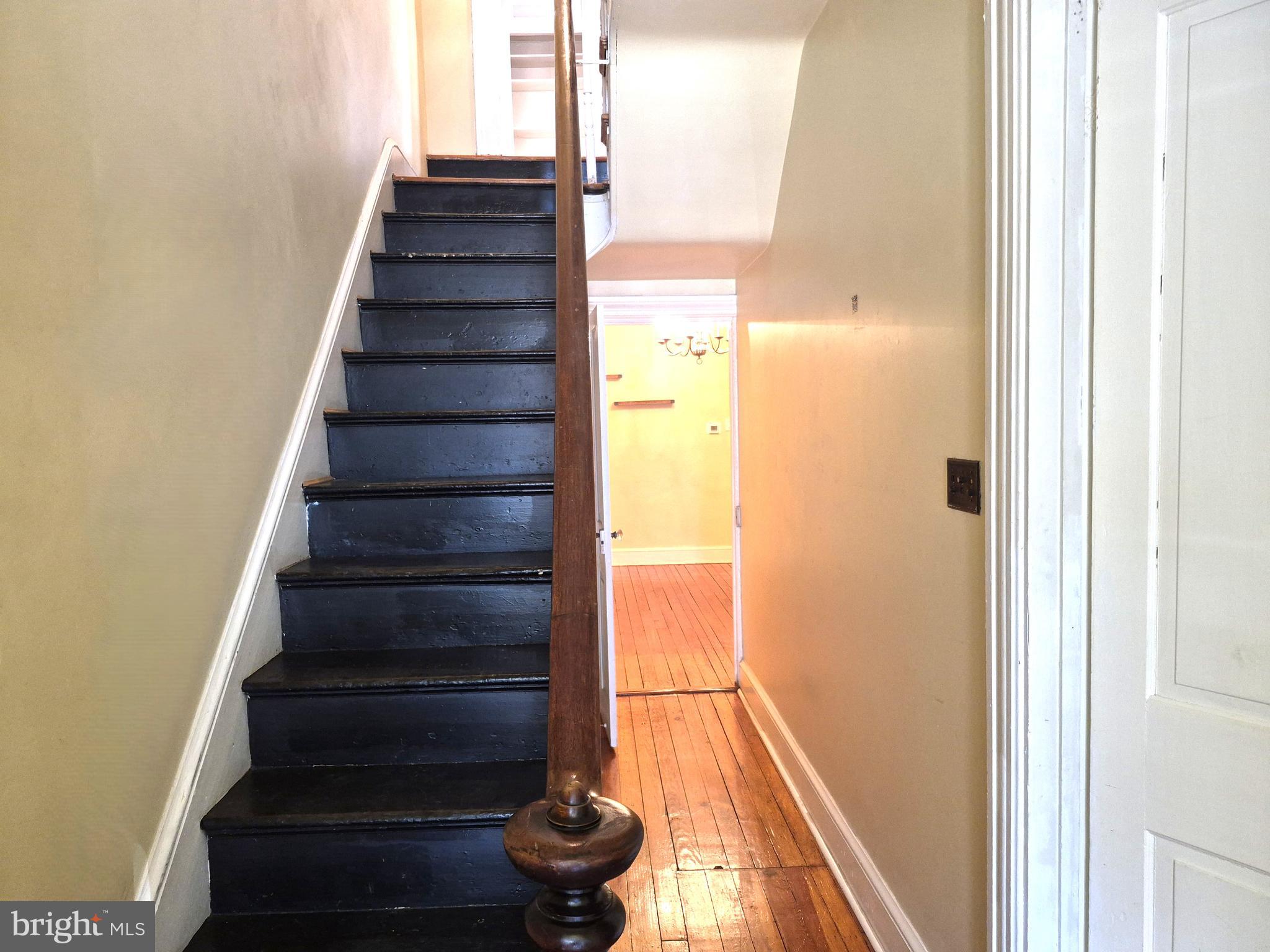 137 E NEW STREET