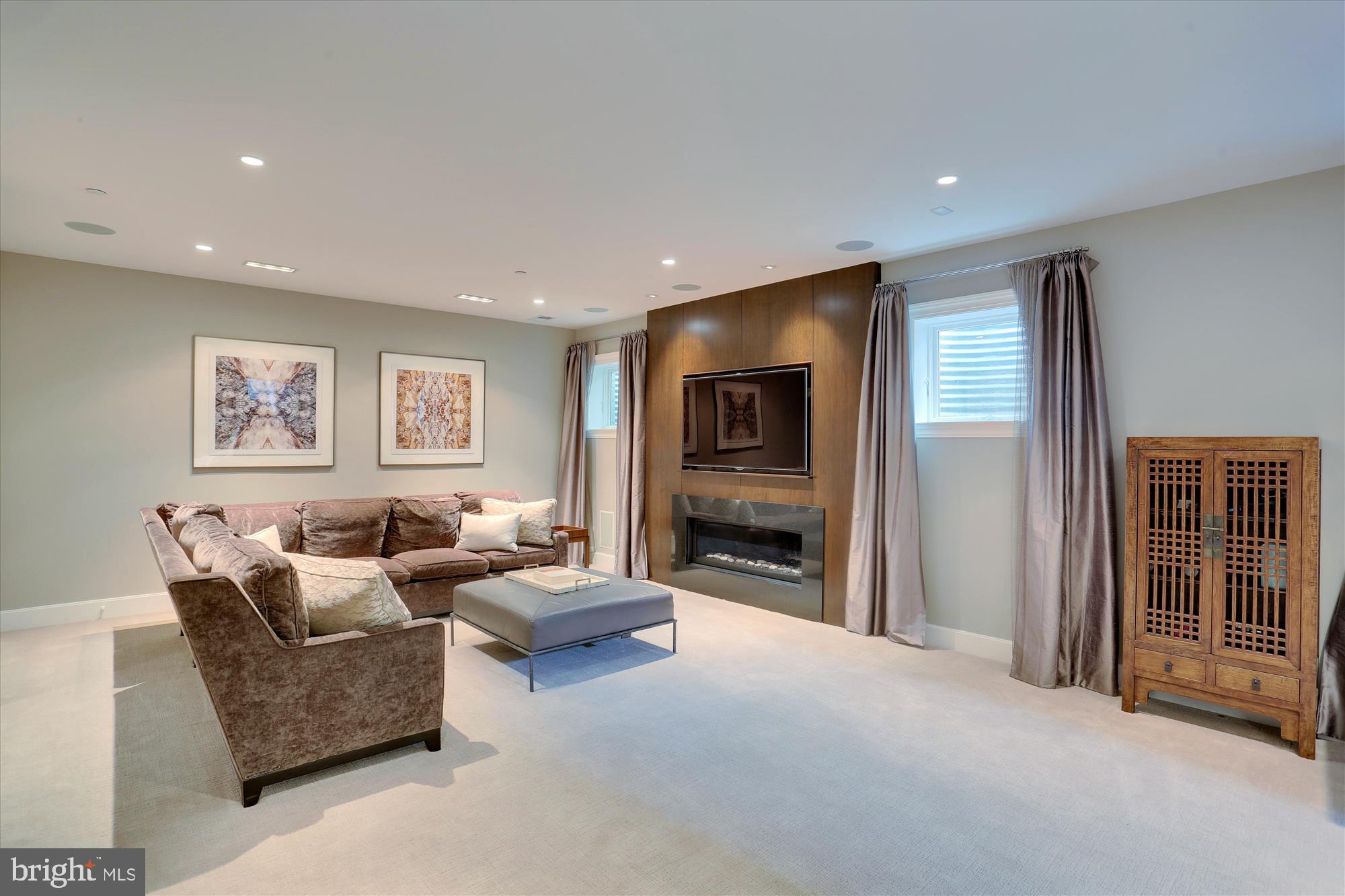 EDGEMOOR - Residential