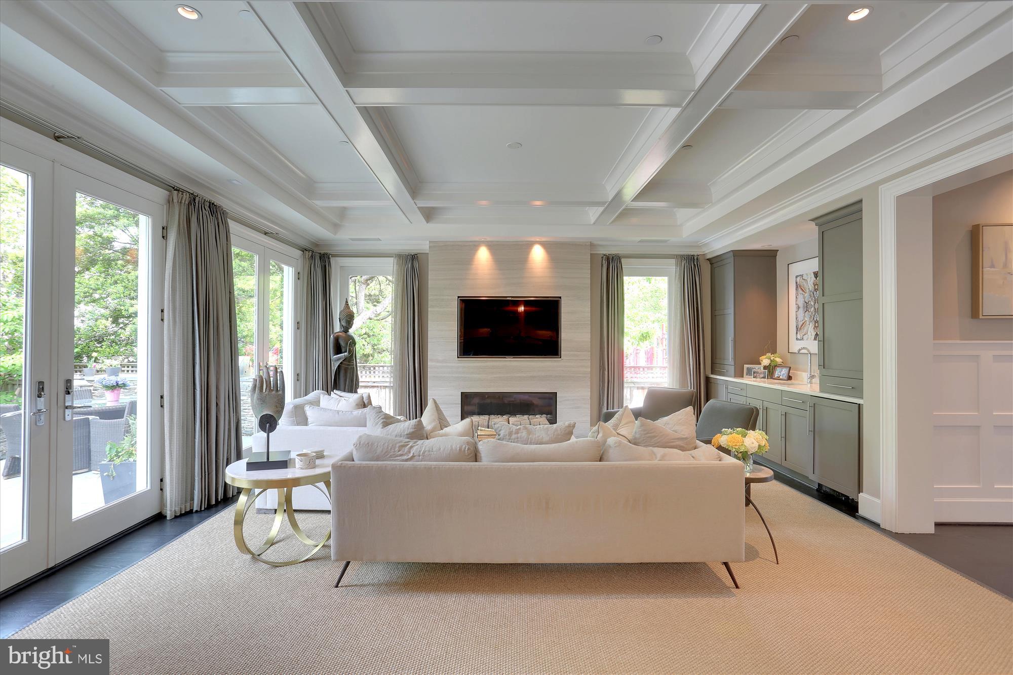 EDGEMOOR - Residential