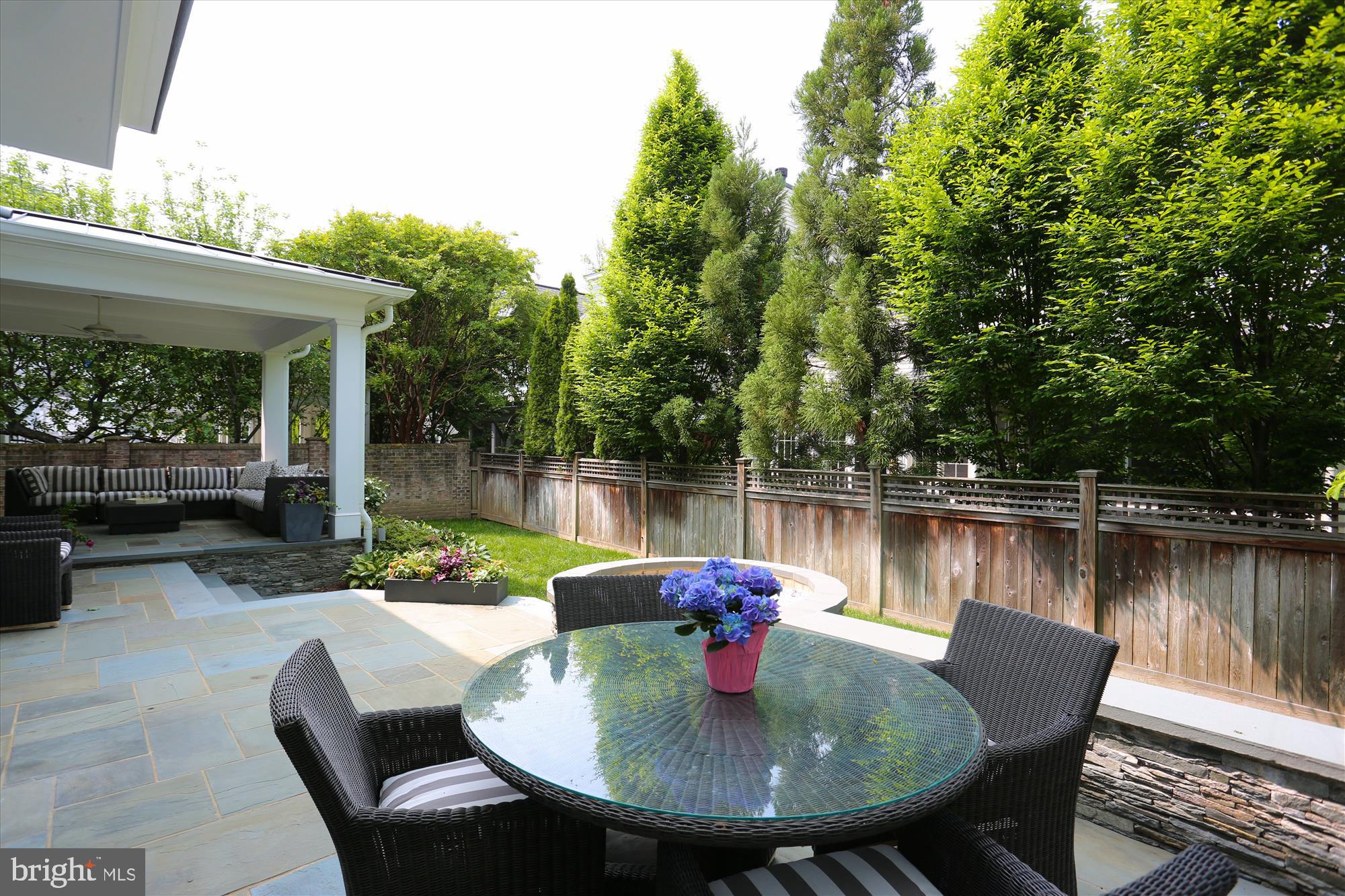 EDGEMOOR - Residential